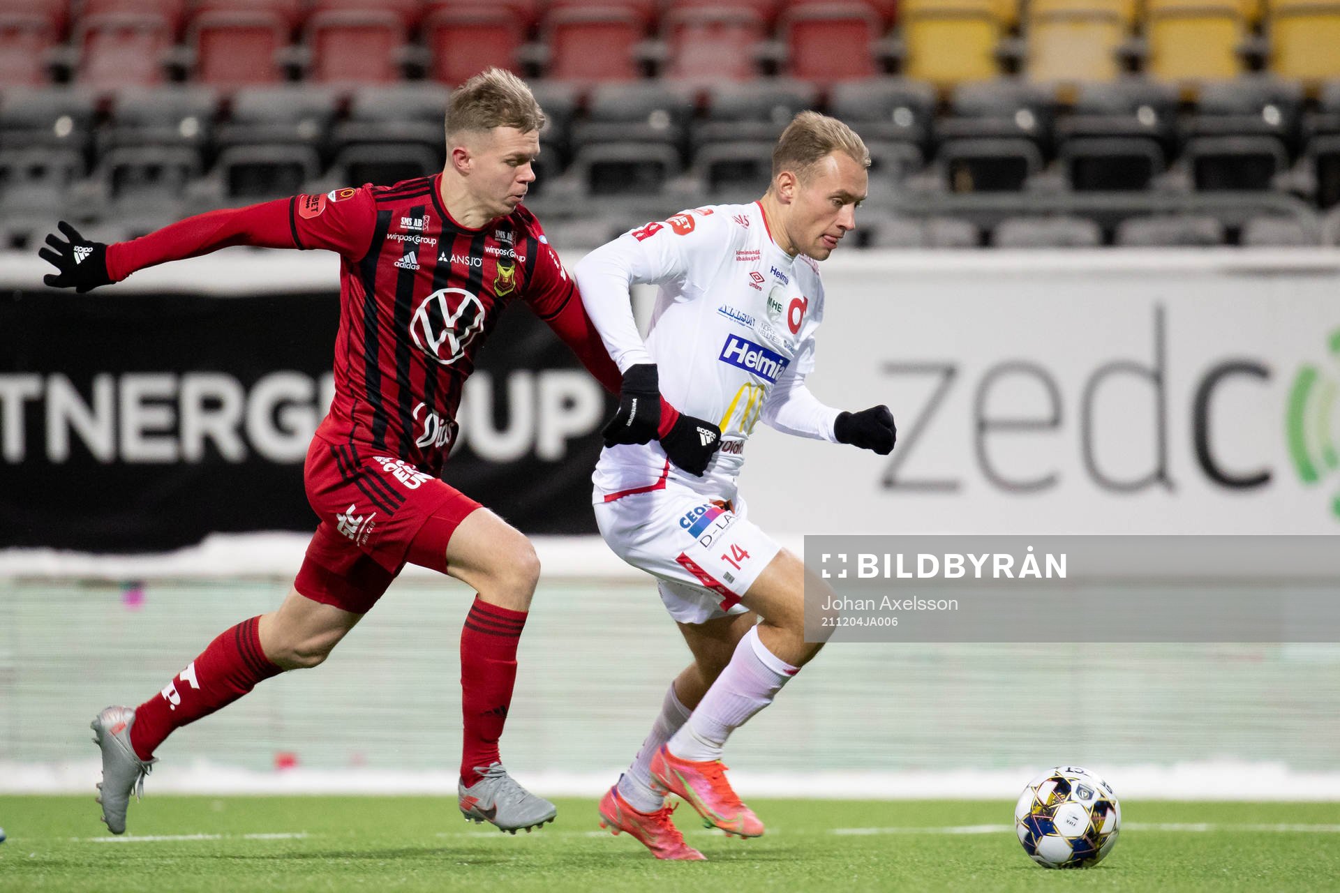 Östersunds Eirik Haugan och Degerfors Villiam Dahlström