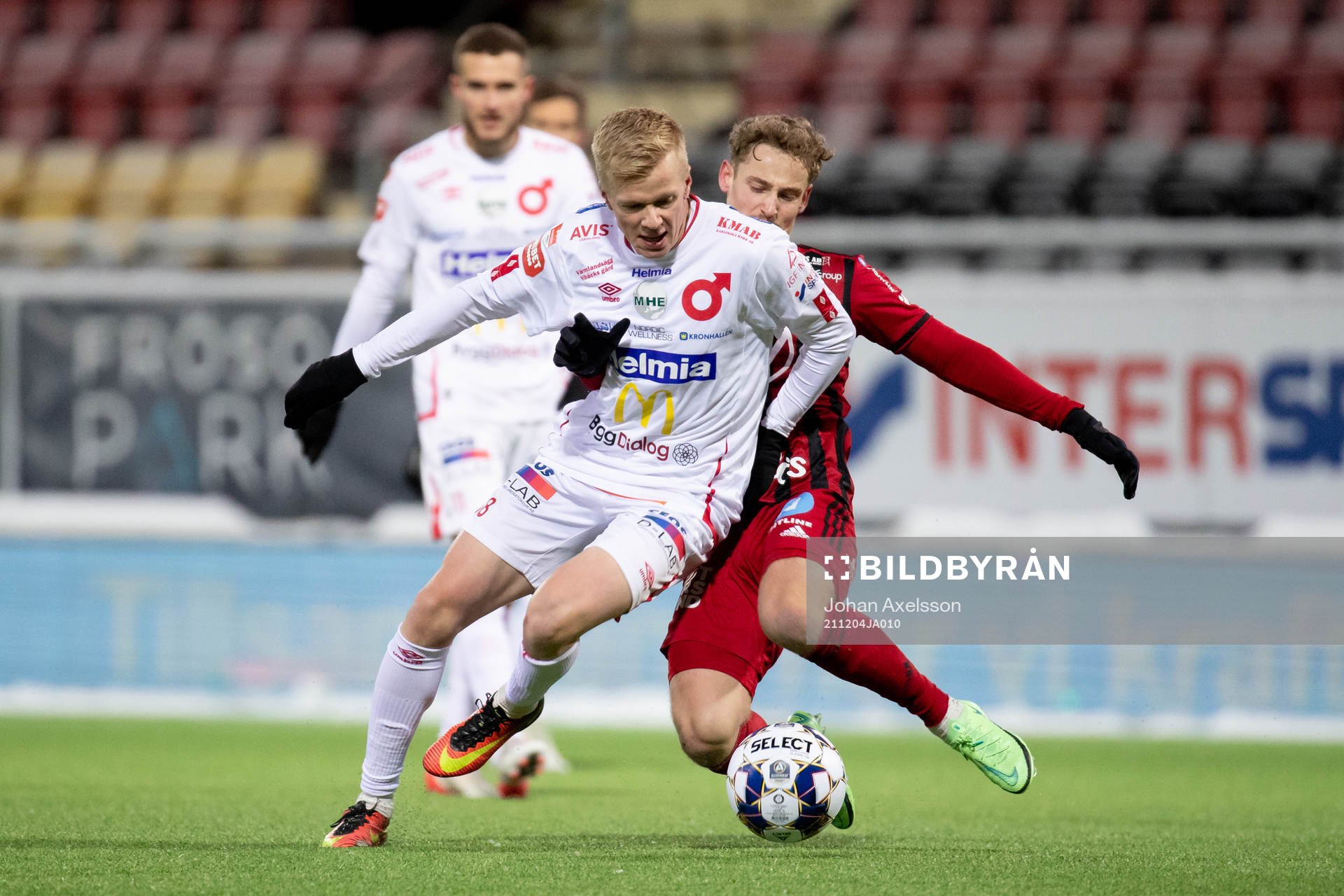 Degerfors Karl Axel Lindahl och Östersunds Henrik Bellman