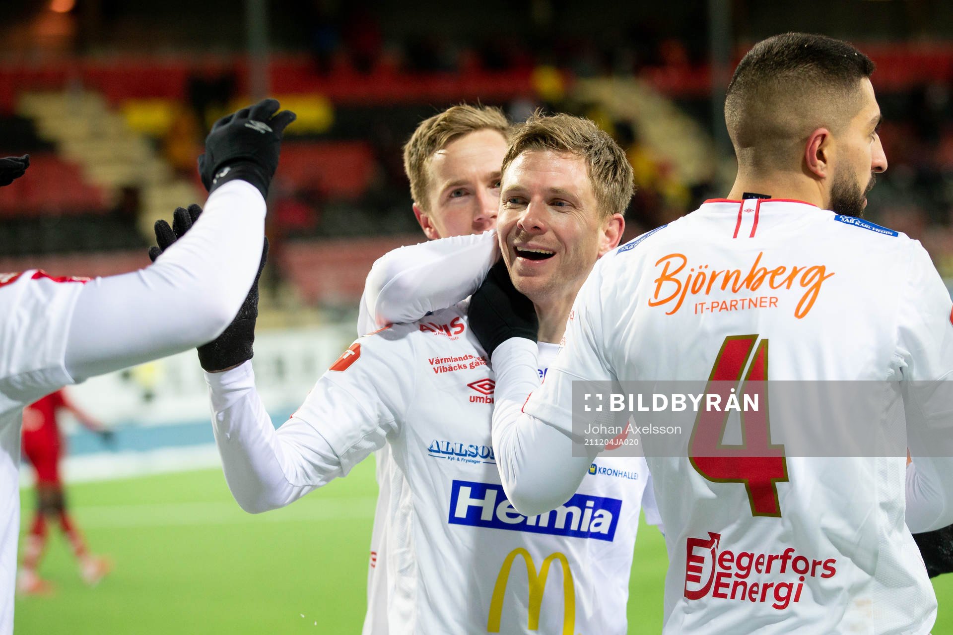 Degerfors Johan Bertilsson jublar