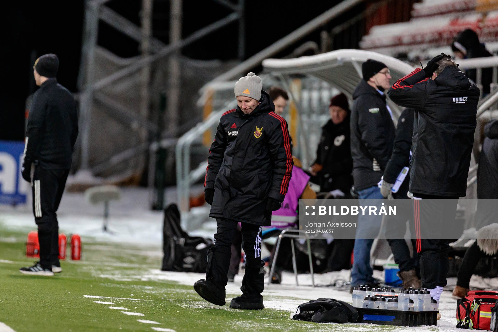 Östersunds assisterande tränare Jussi Kontinen deppar