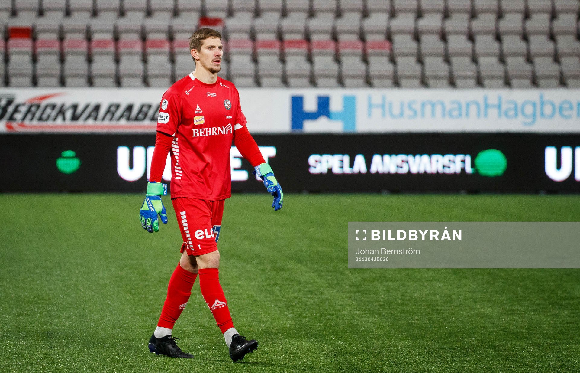Örebros målvakt Bobby Allain deppar