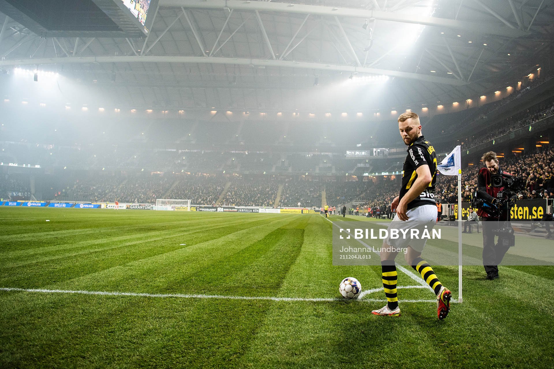 s Sebastian Larsson