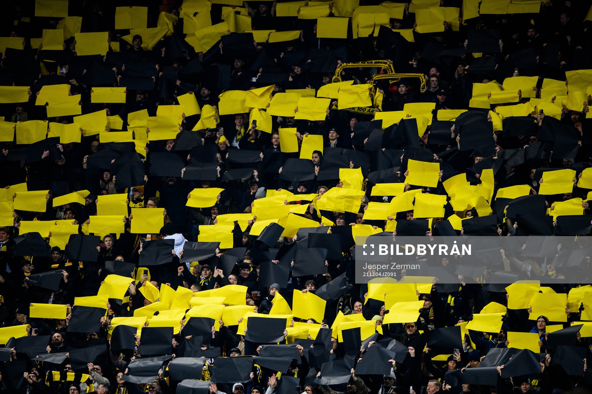 s supportrar med ett tifo