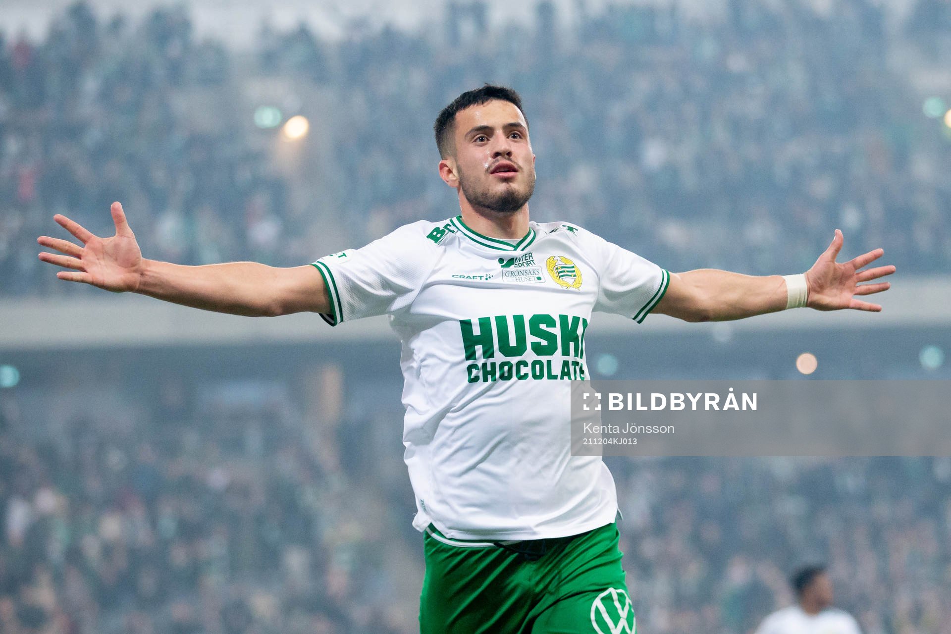 Hammarbys Astrit Selmani jublar