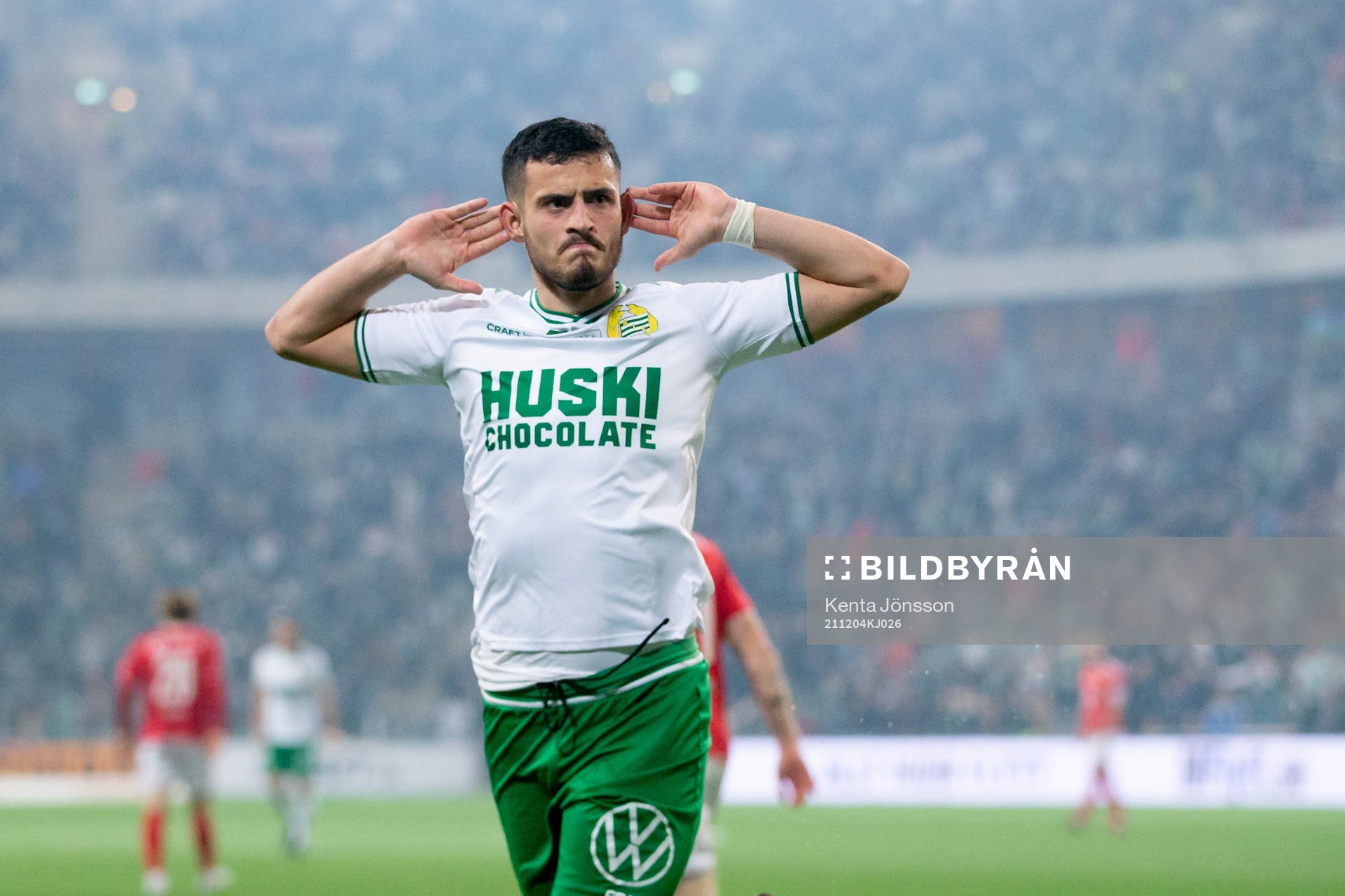 Hammarbys Astrit Selmani jublar