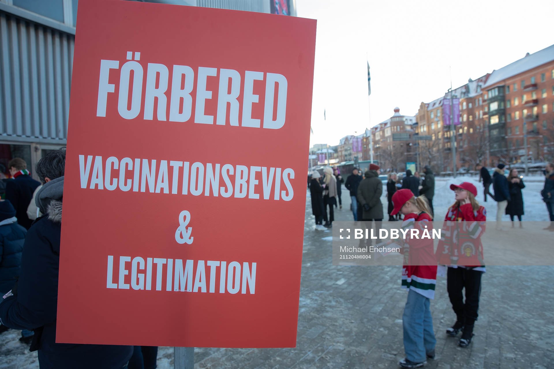En informationsskylt gällande vaccinbevis för Covid-19