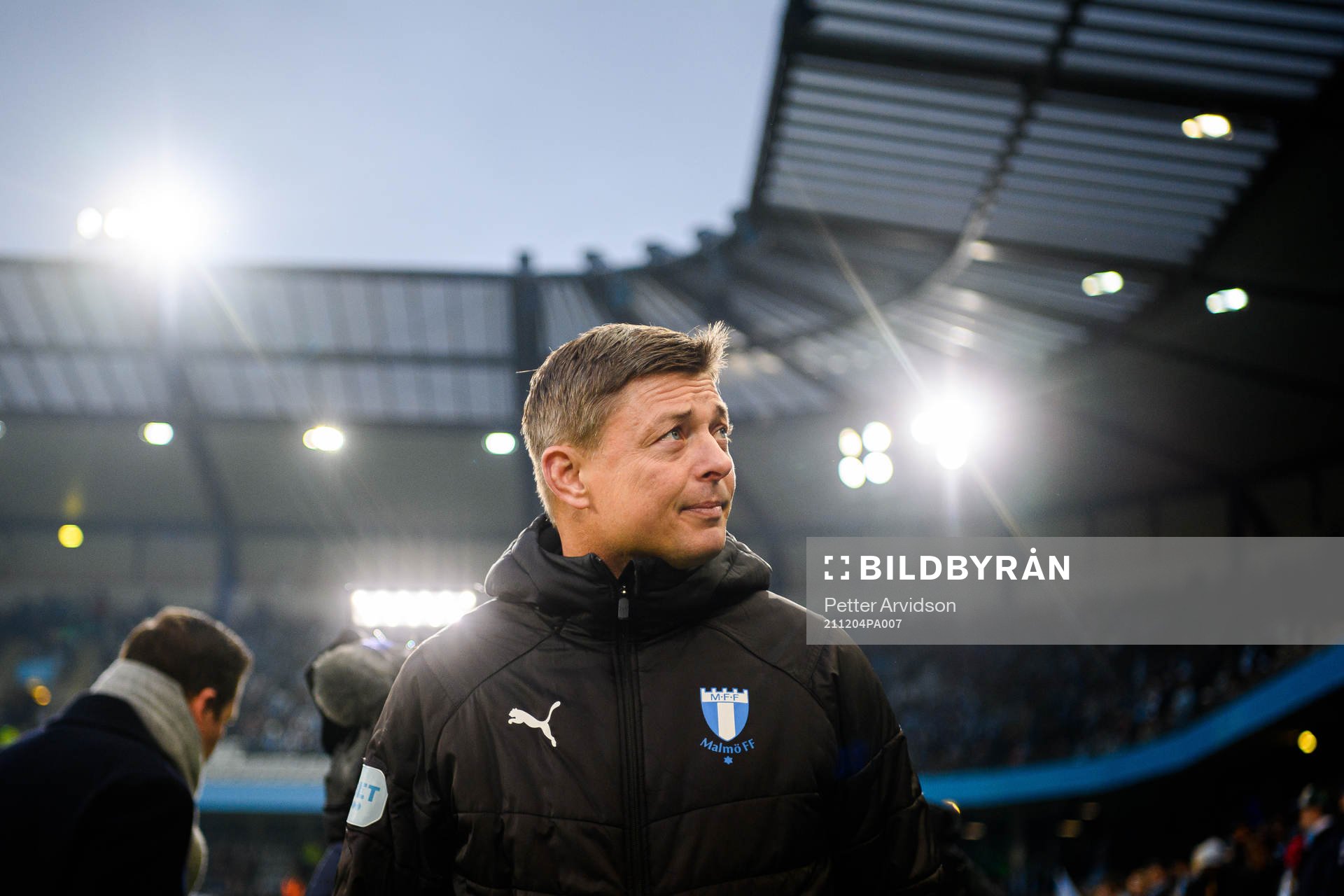 Malmö FFs tränare Jon Dahl Tomasson inför fotbollsmatchen i Allsvenskan mellan Malmö FF och Halmstad den 4 december 2021 i Malmö. 
