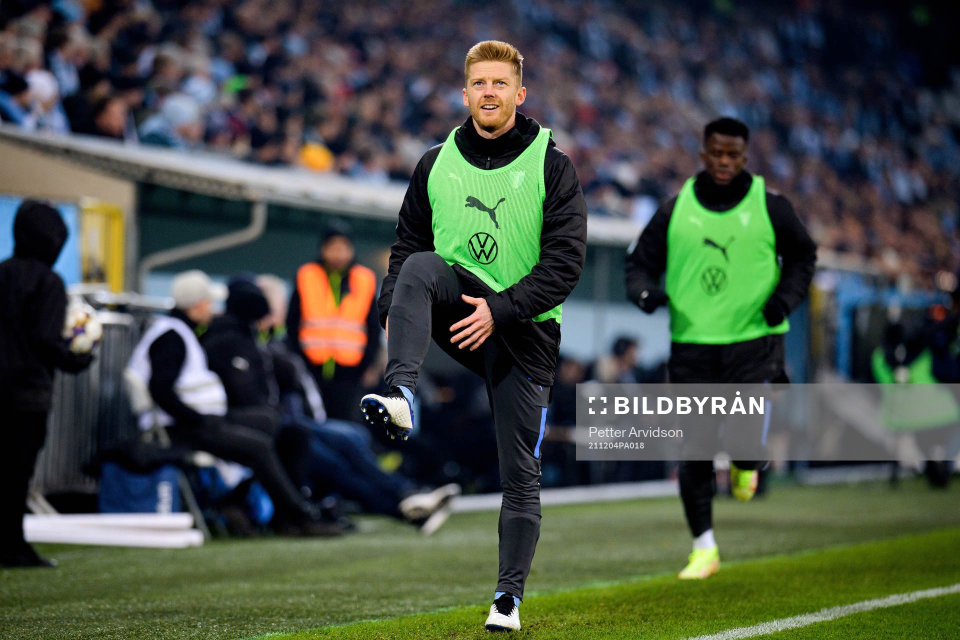 Malmö FFs Anders Christiansen värmer upp