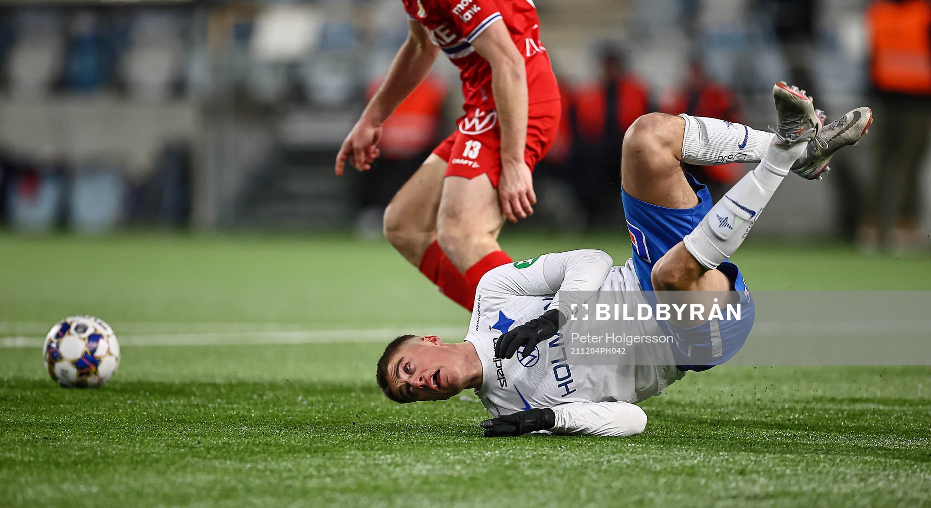 IFK Norrköpings Carl Björk fälls och det döms straff