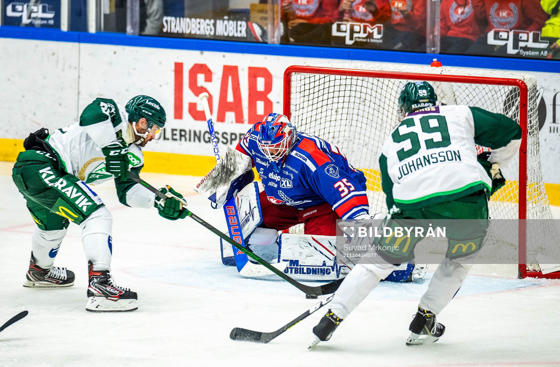Färjestads Martin Johansson och Linus Johansson mot