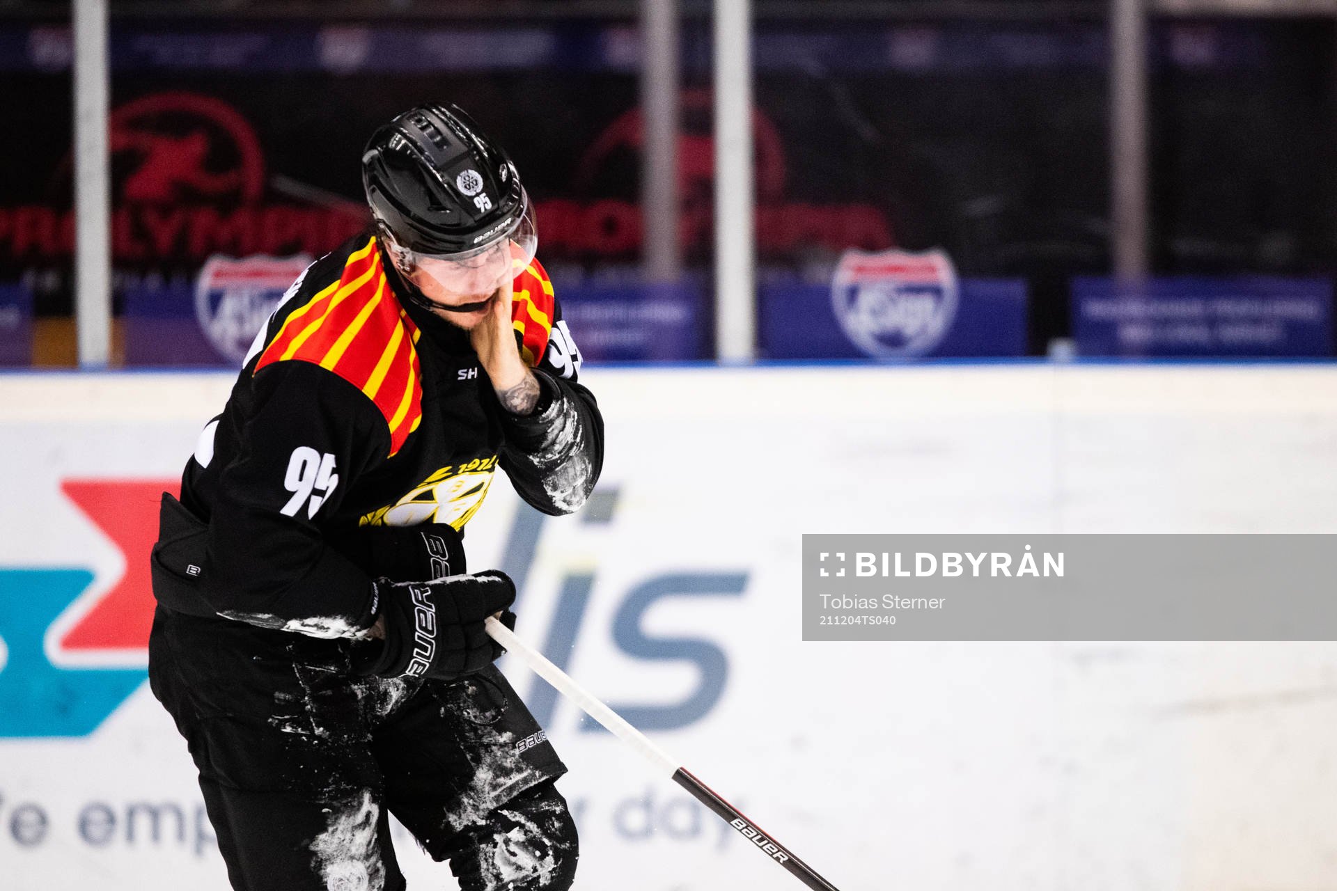 Brynäs Nick Olesen har ont