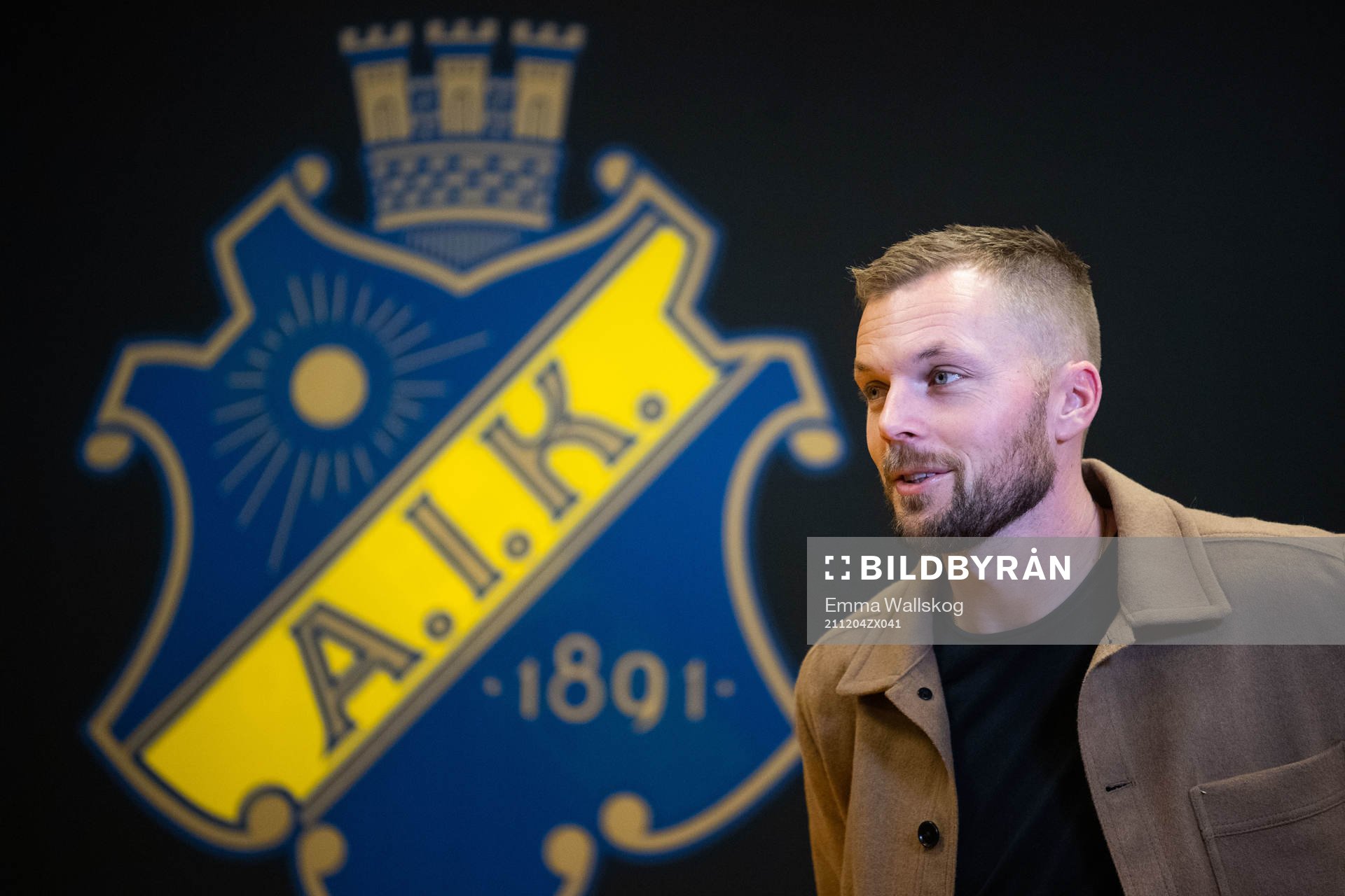 s Sebastian Larsson