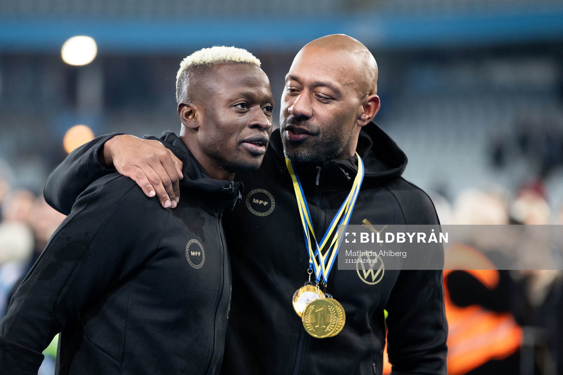 Malmö FFs Bonke Innocent och assisterande tränare Jeffrey