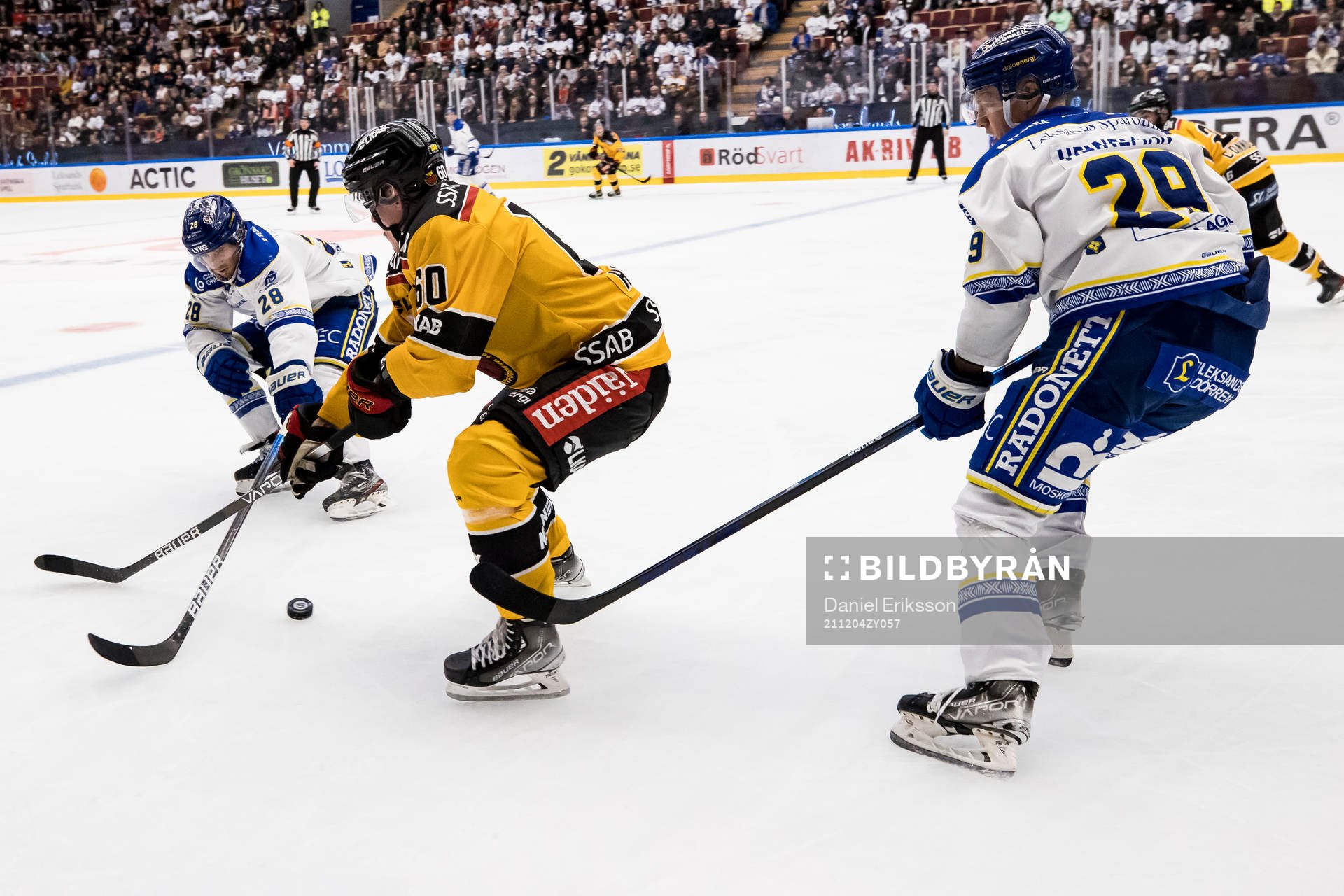 Leksands Justin Kloos och Luleås Julius Honka