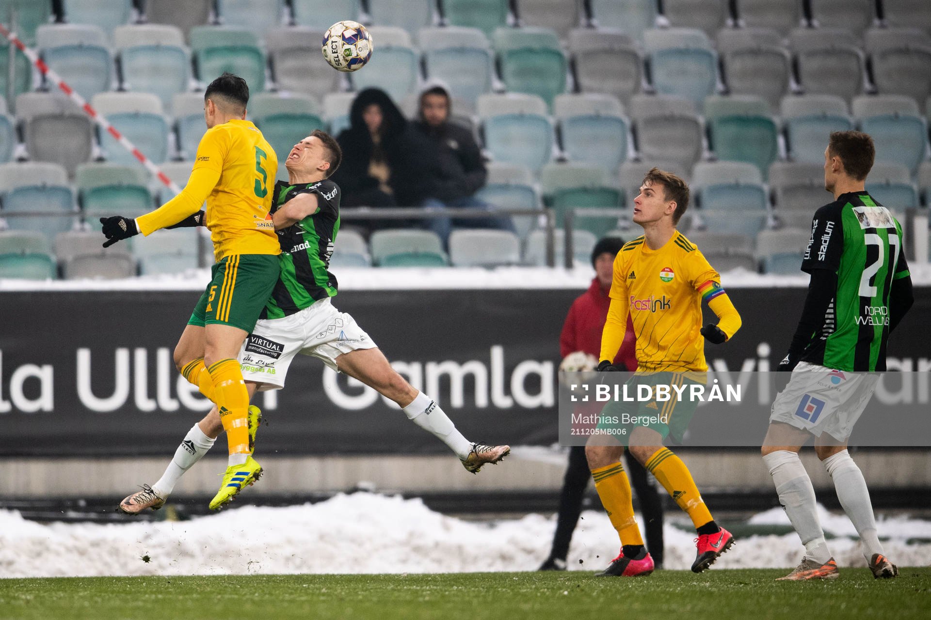 Dalkurds Dillan Ismail och GAIS Johan Andersson