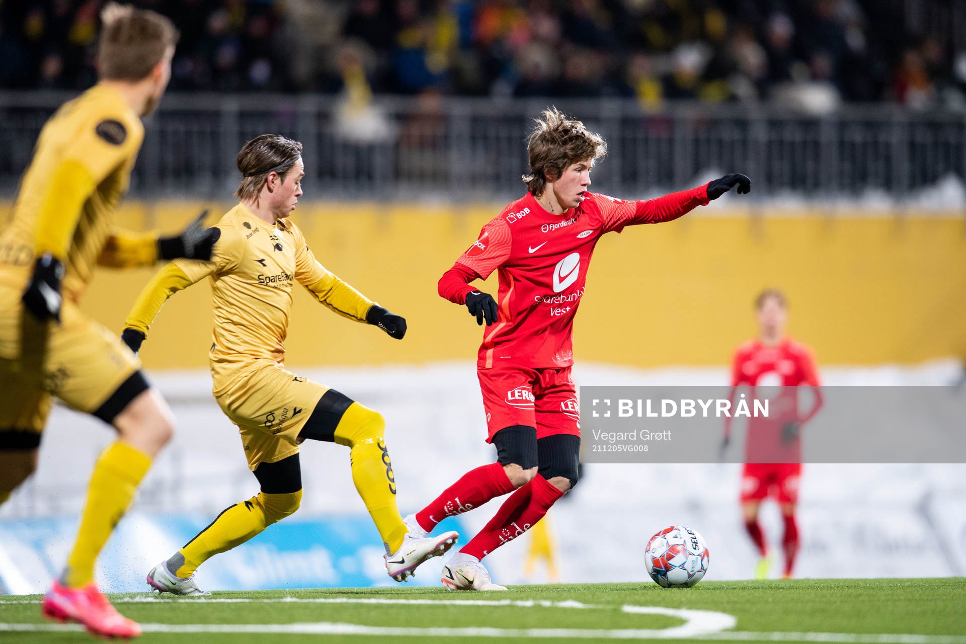 Patrick Berg of Bodø/Glimt and Niklas Jensen Wassberg of