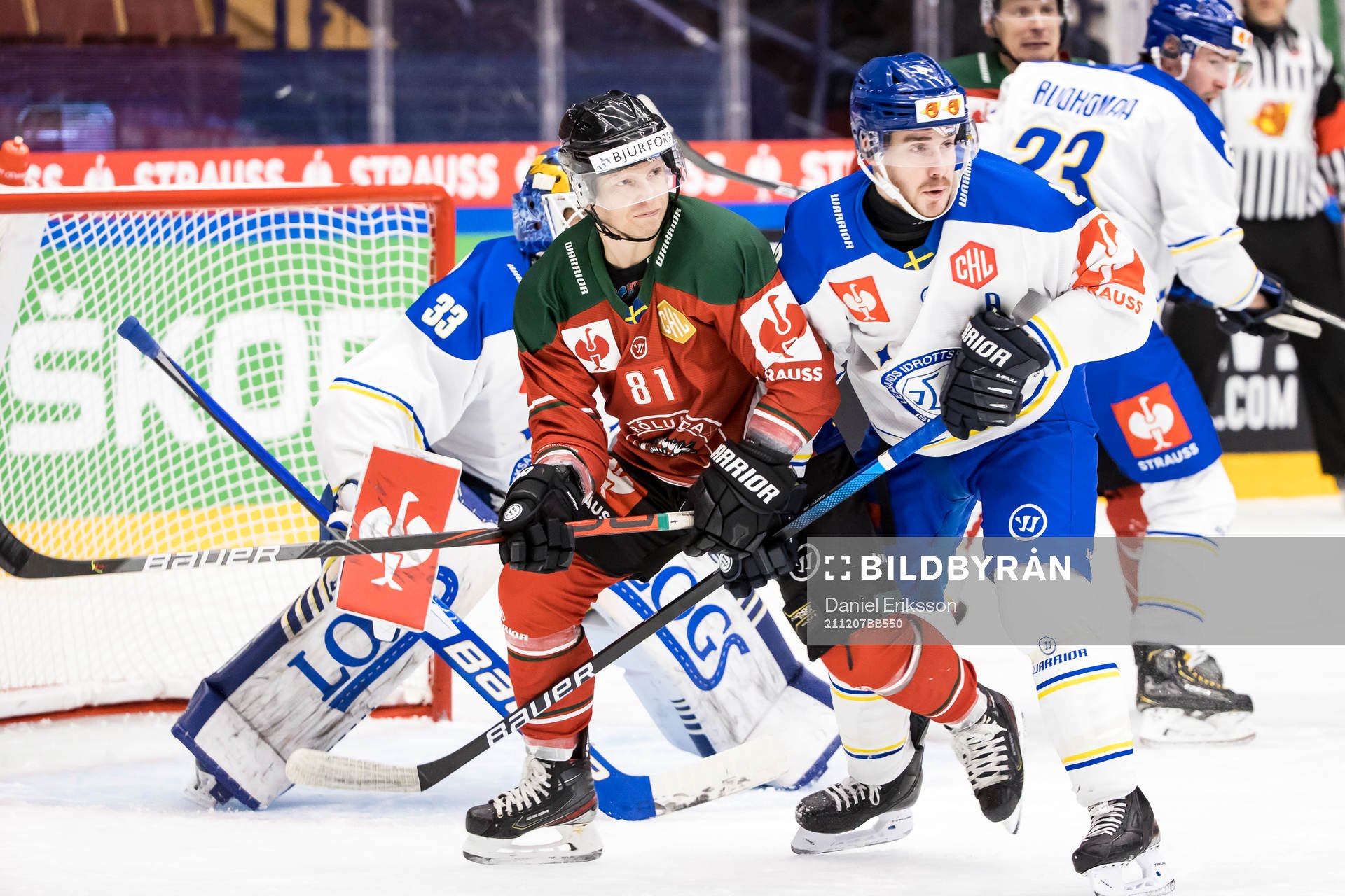 Frölundas Ryan Lasch and Leksands Matt Caito