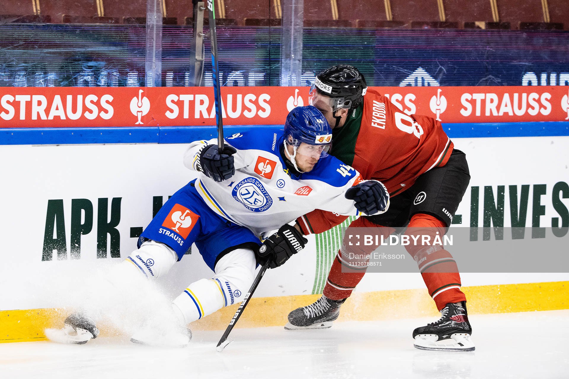 Carter Ashton of Leksand and Viktor Ekbom of Frölunda