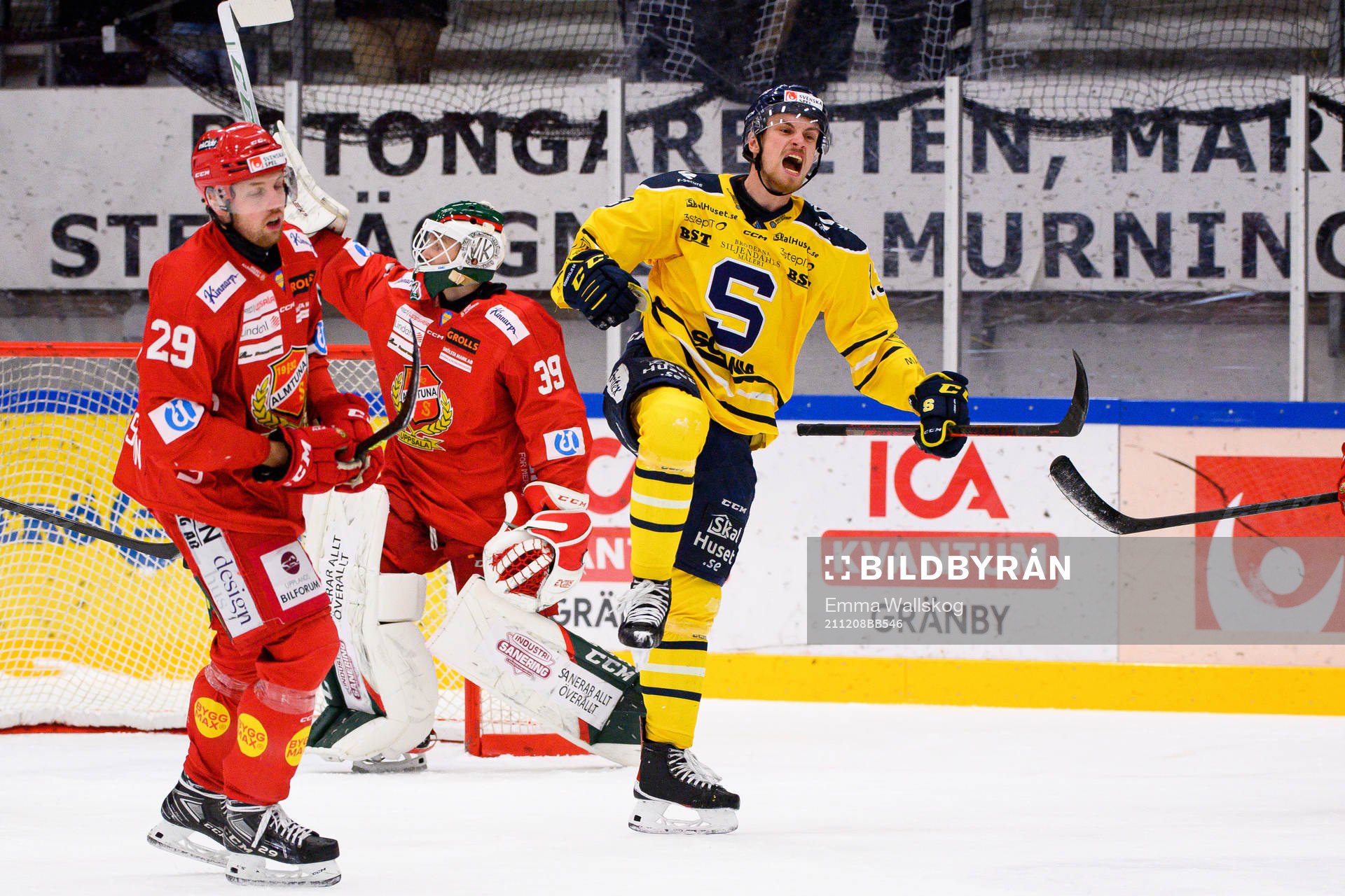Södertäljes Gustav Willman Borvik jublar