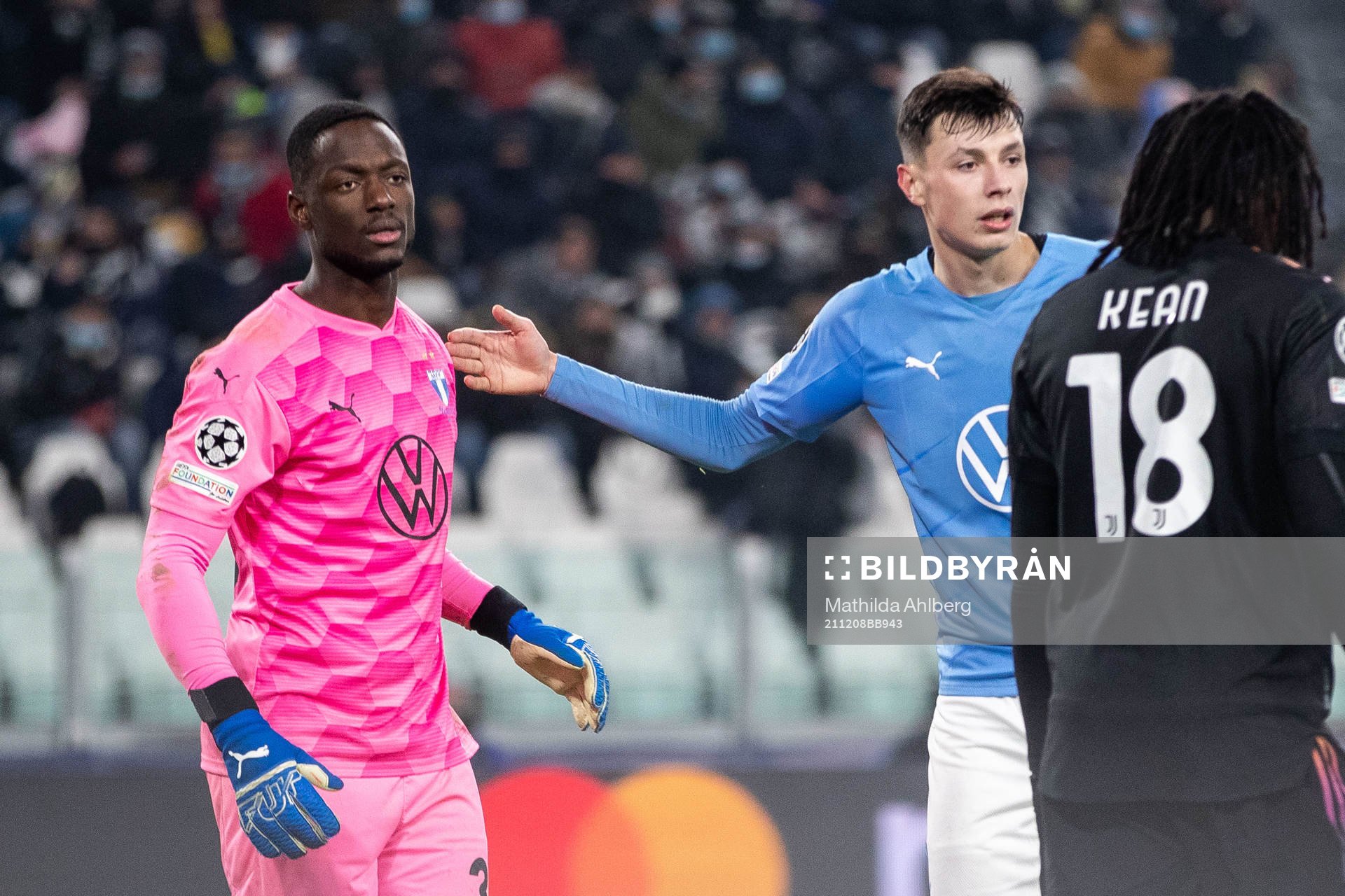 Goalkeeper Ismael Diawara and Anel Ahmedhodzic of Malmö FF during the UEFA Champions League football match between Juventus and Malmö FF on December 8, 2021 in Turin.