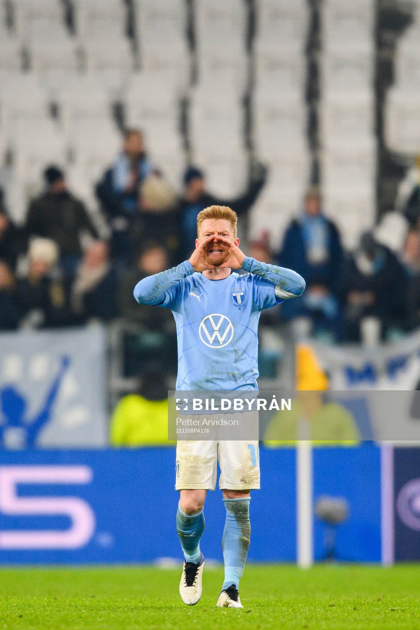 Anders Christiansen of Malmö FF looks dejected