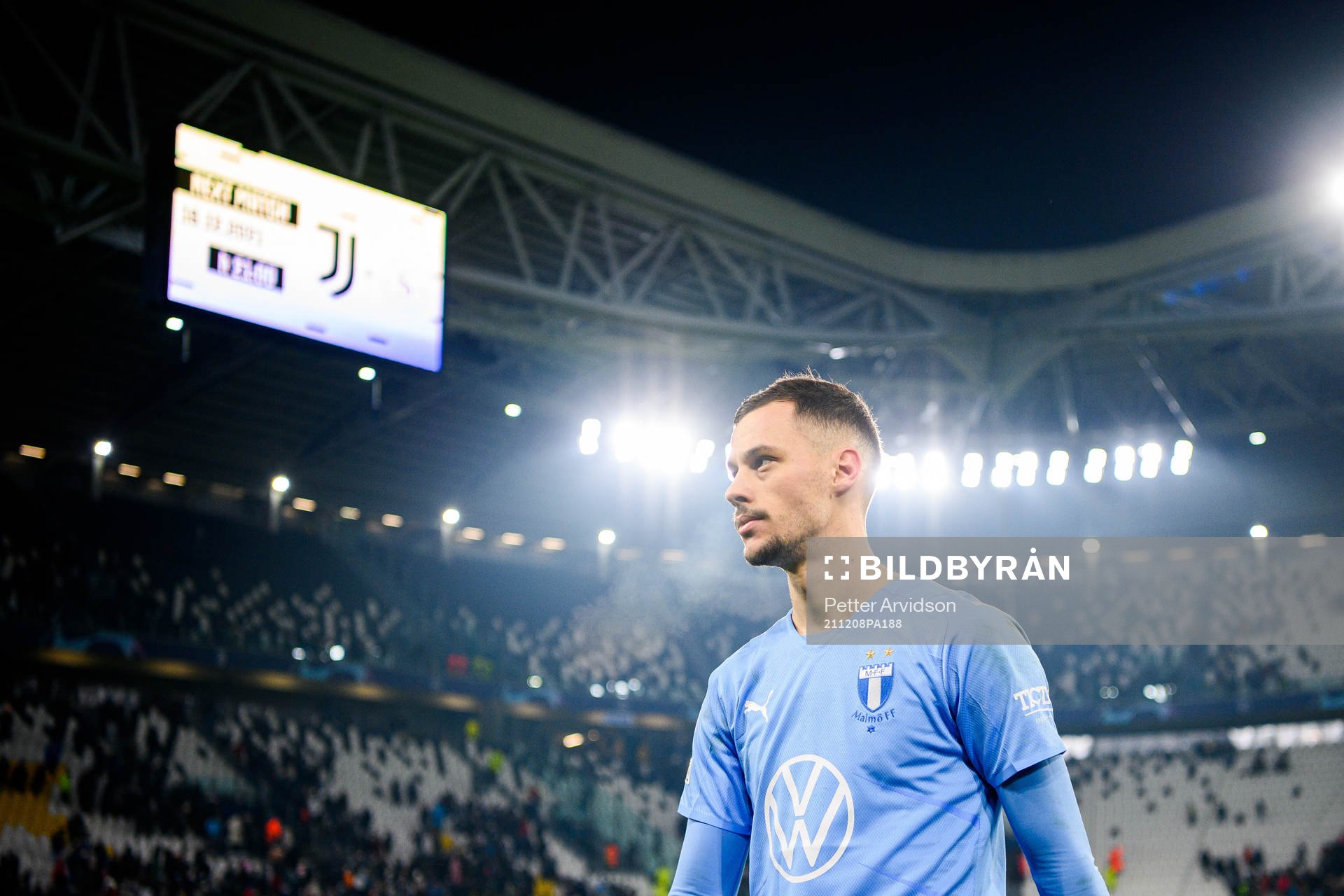 Veljko Birmancevic of Malmö FF looks dejected
