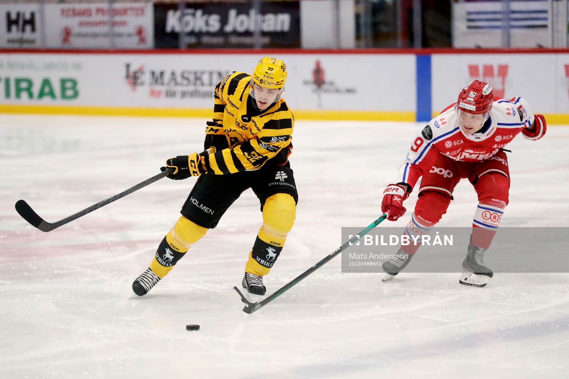 Skellefteås Jonathan Johnson och Timrås Erik Andersson