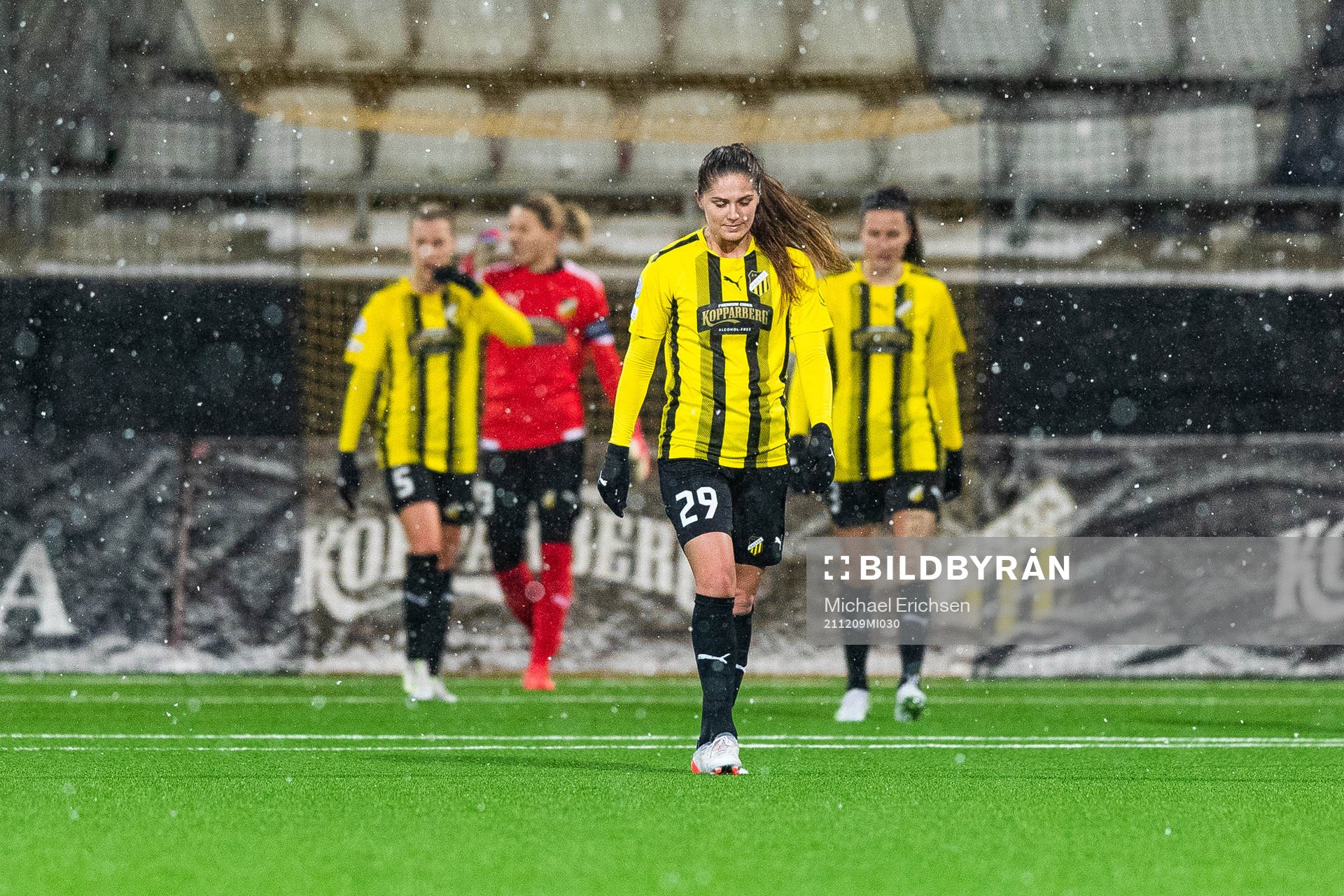 Mille Gejl Jensen of Häcken looks dejected