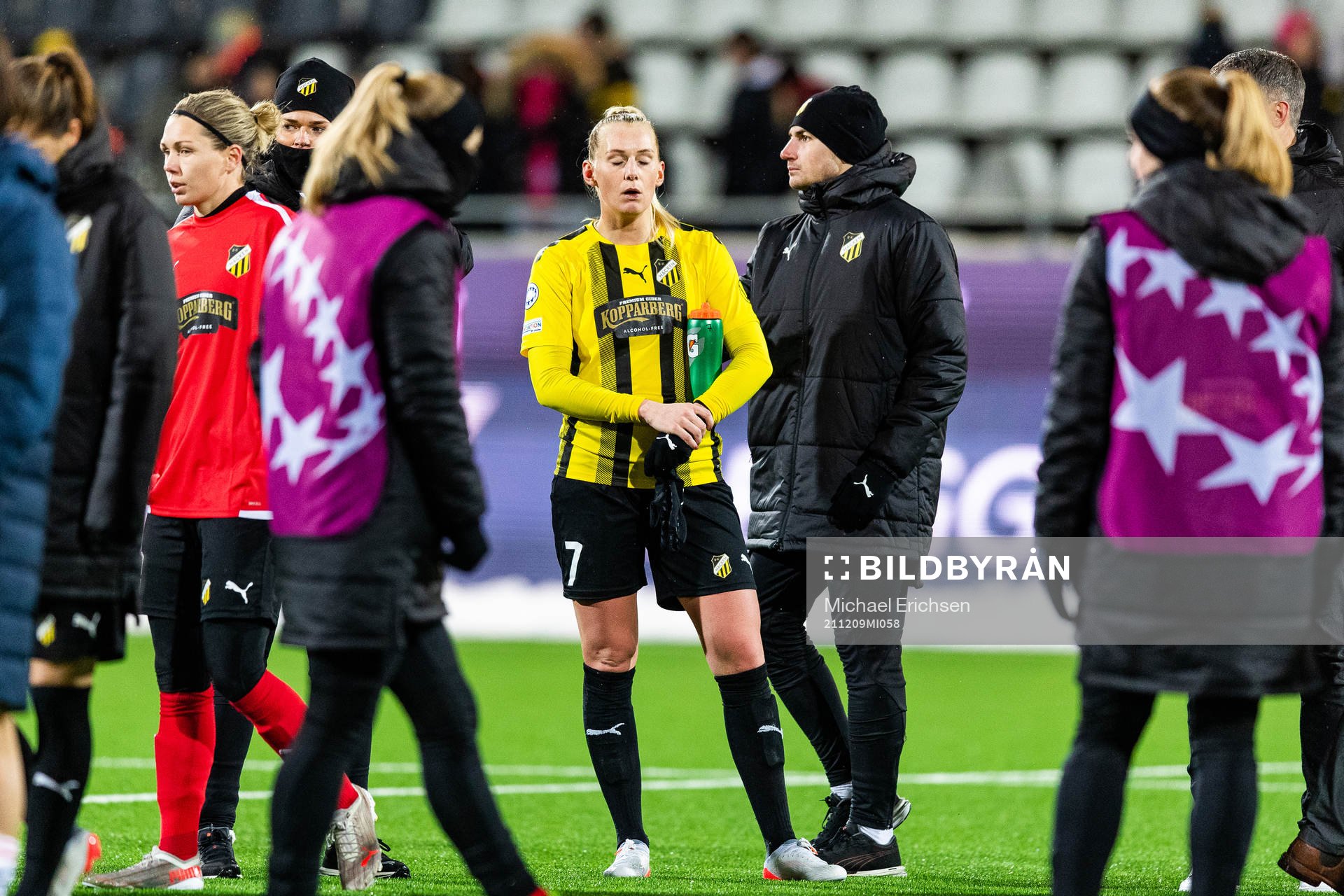Stina Blackstenius of Häcken looks dejected