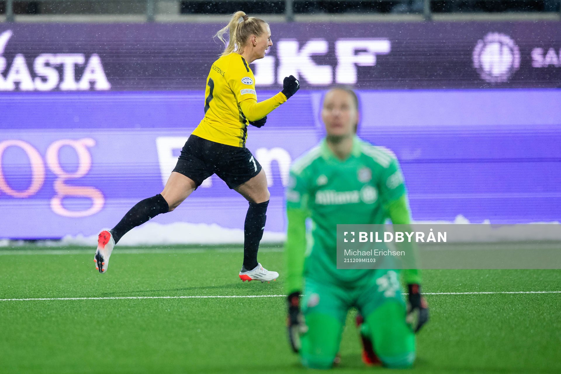 Stina Blackstenius of Häcken celebrates scoring 1-0 during the UEFA Women's Champions League football match between Häcken and Bayern Munich on December 9, 2021 in Göteborg.