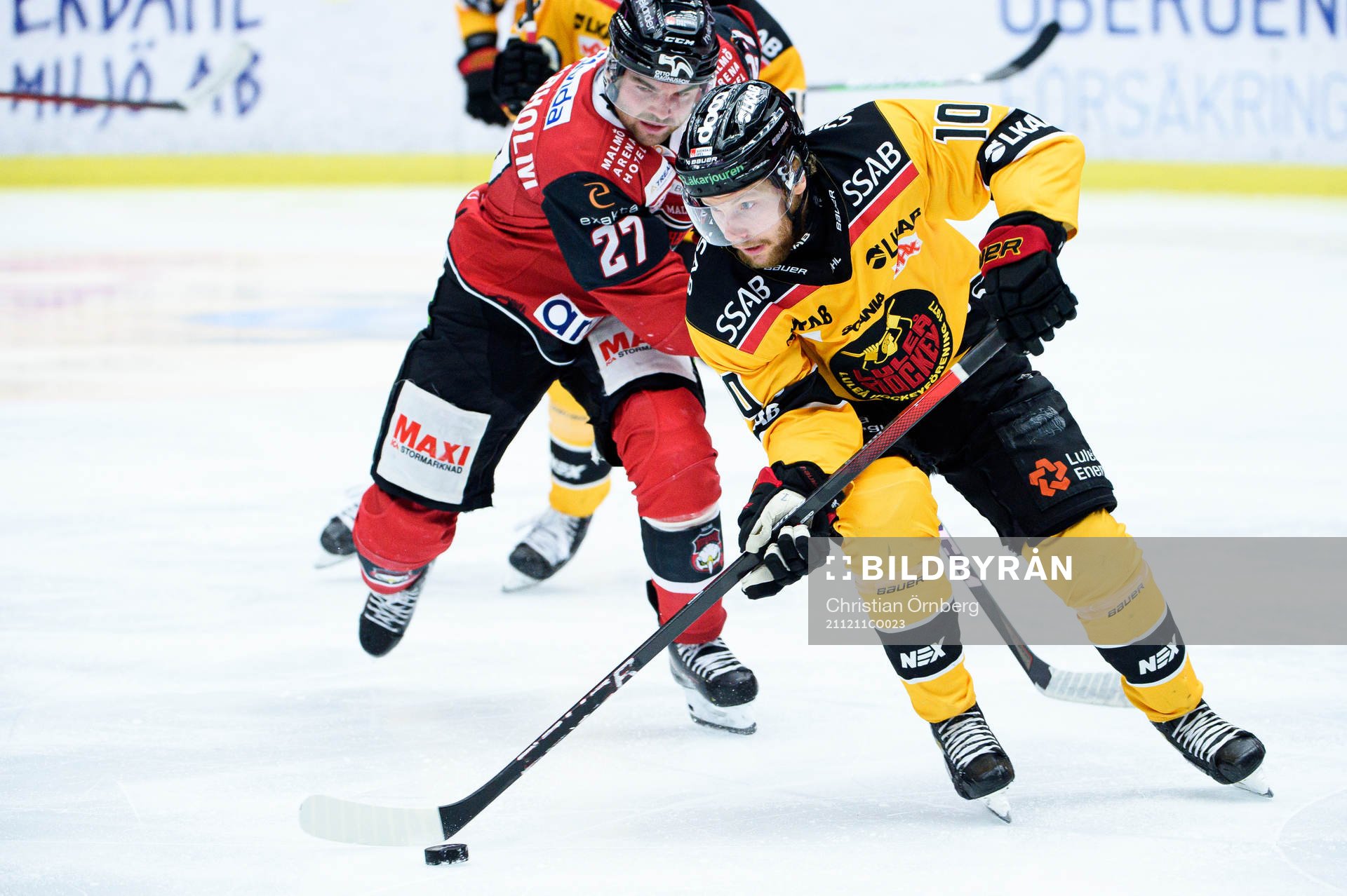 Luleås Einar Emanuelsson och Malmö Redhawks Ponthus