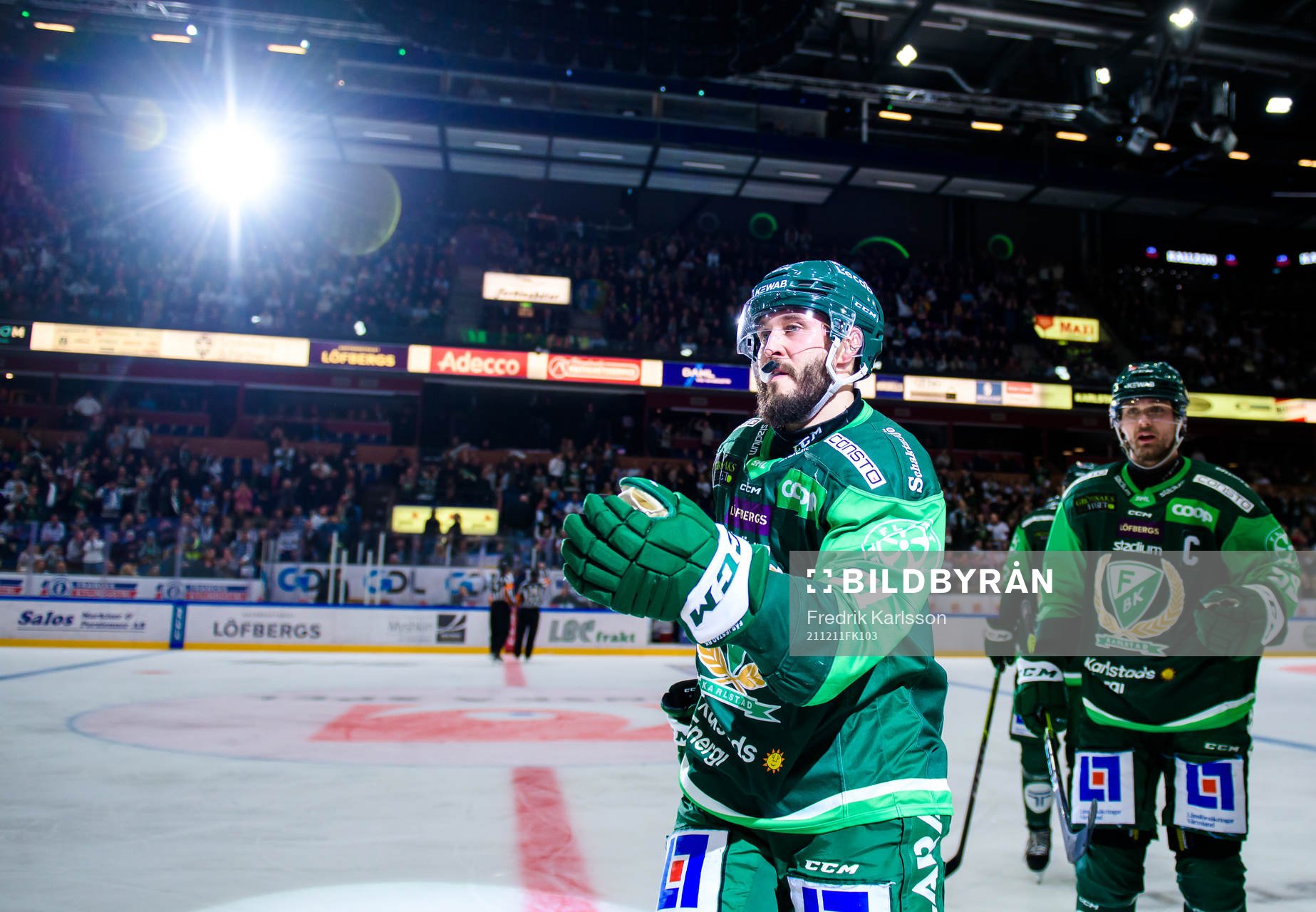 Färjestads Jesse Virtanen jublar