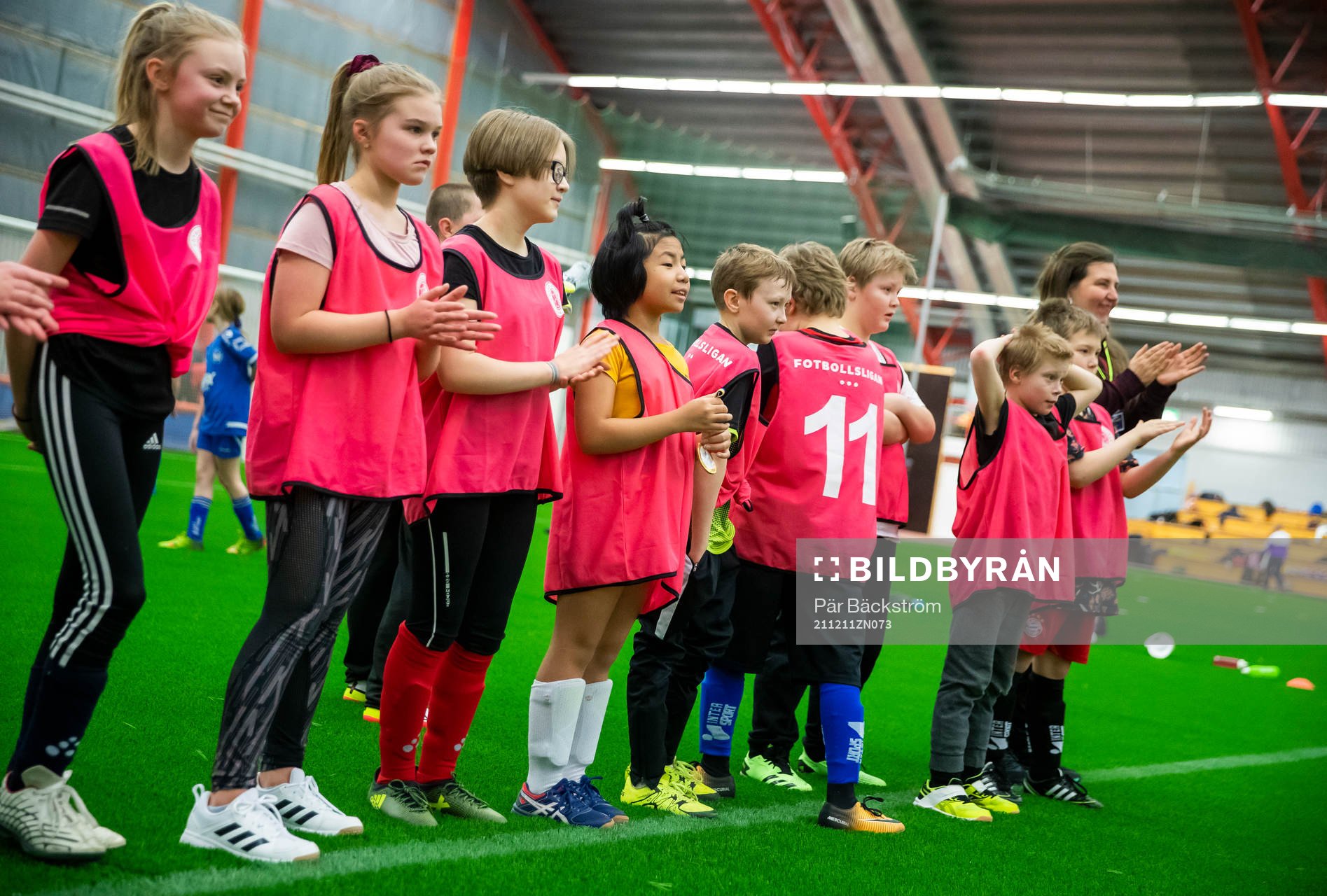 Karesuandos spelare tackar för matchen