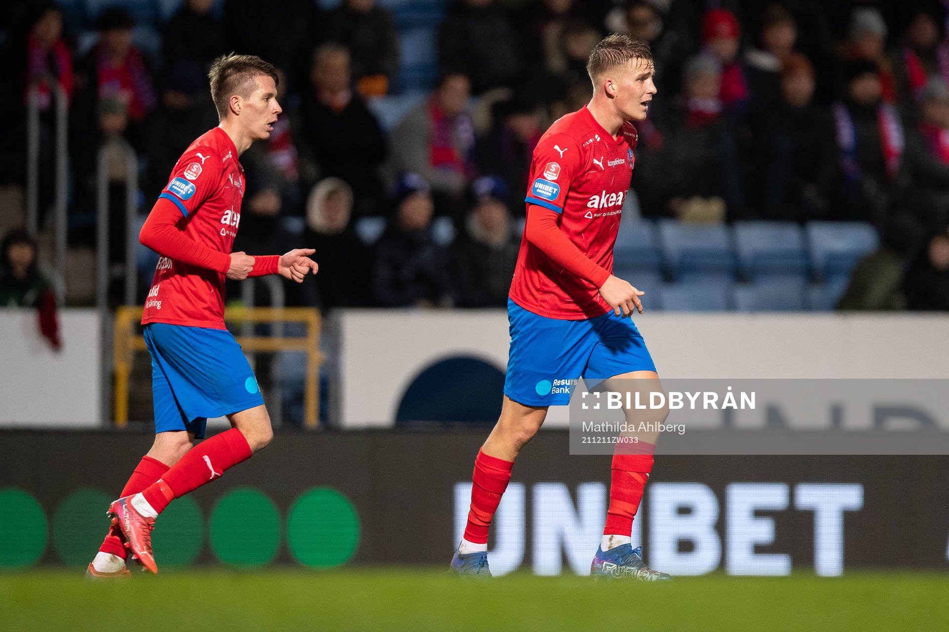 Helsingborgs Bödvar Bödvarsson och Casper Widell deppar