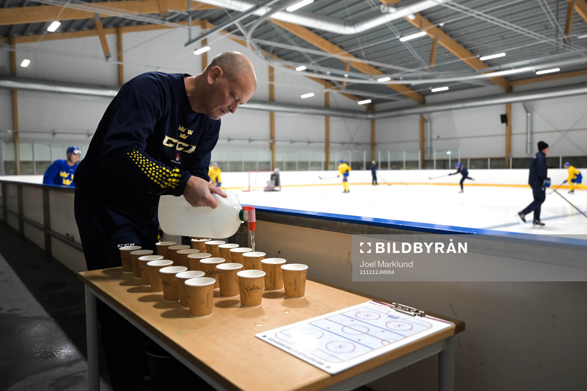 Physiotherapist Billy Nilsson of the Swedish under-20