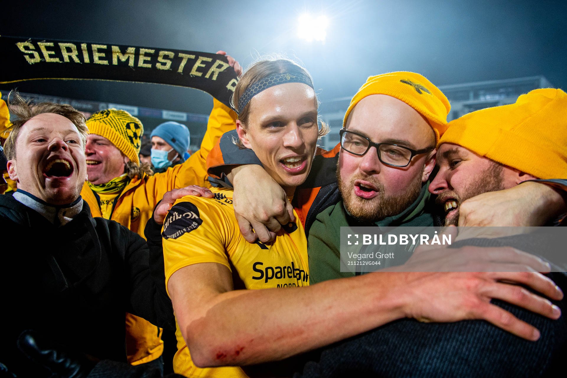 Ulrik Saltnes of Bodø/Glimt celebrates winning the league