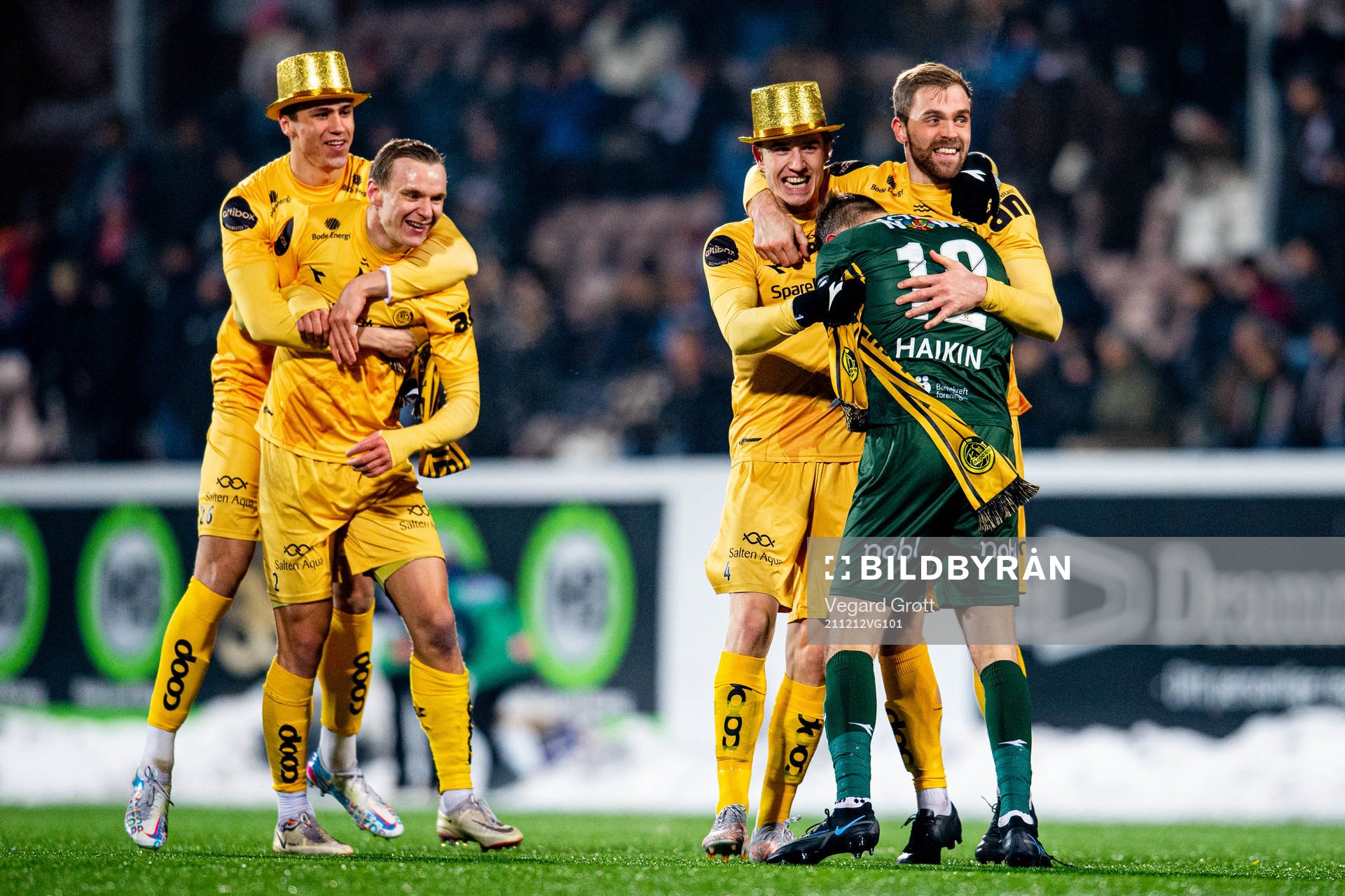 Marius Lode, Marius Høibråten, goalkeeper Nikita Haikin,
