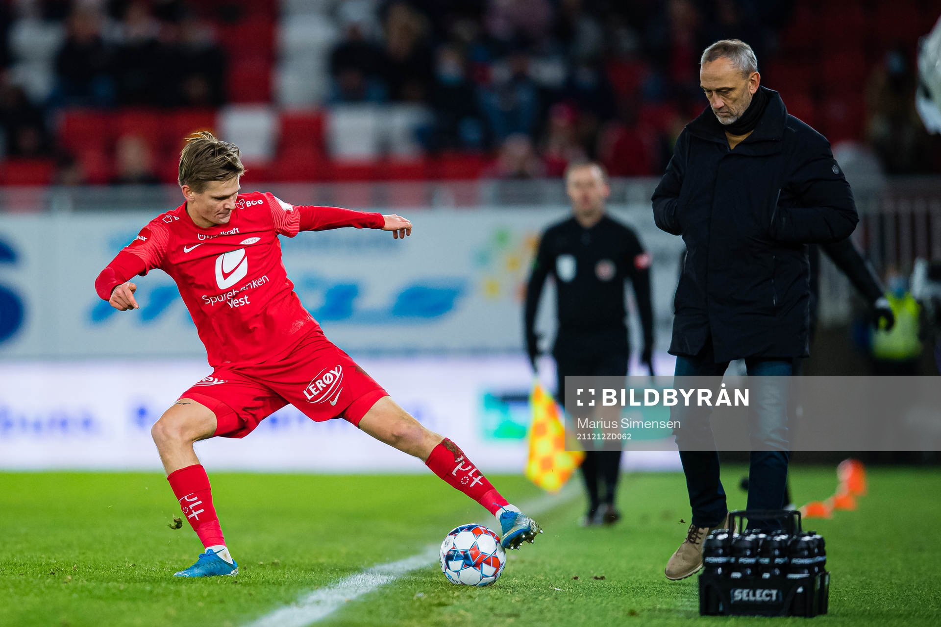 David Møller Wolfe of Brann and Lars Bohinen, head coach