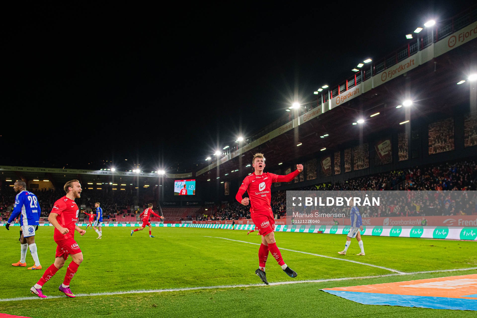 Aune Selland Heggebø of Brann celebrates