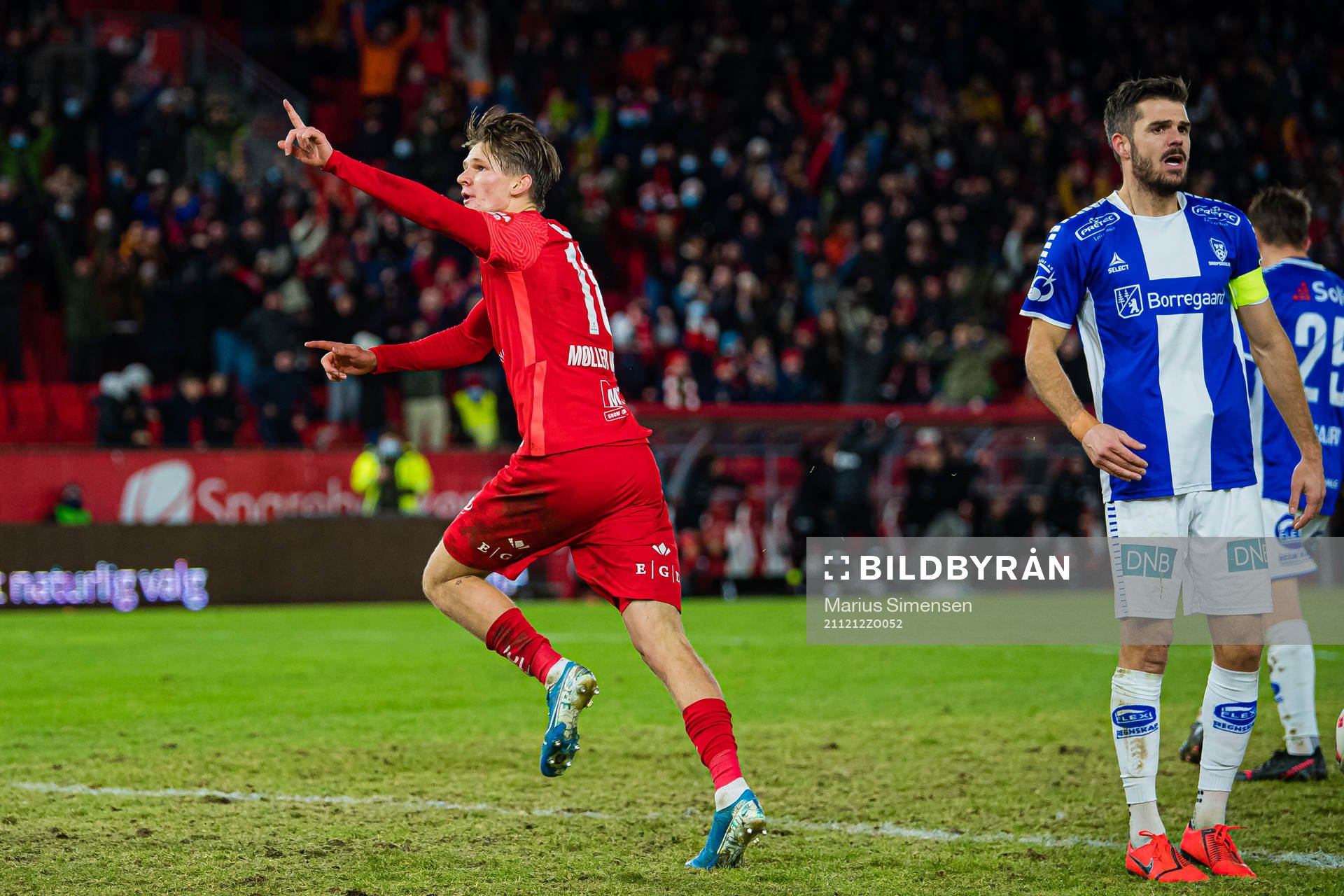 David Møller Wolfe of Brann celebrates