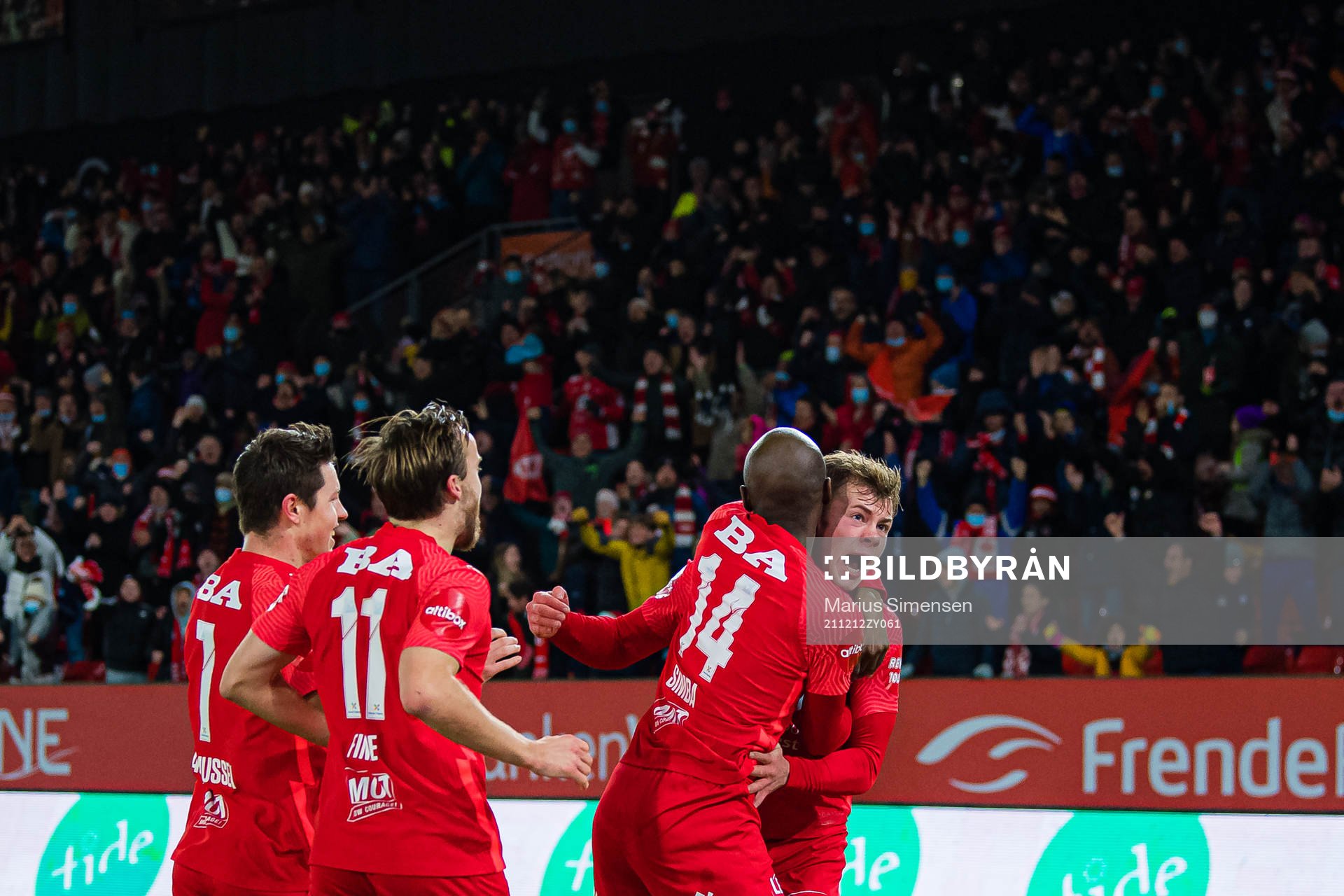 Aune Selland Heggebø of Brann celebrates