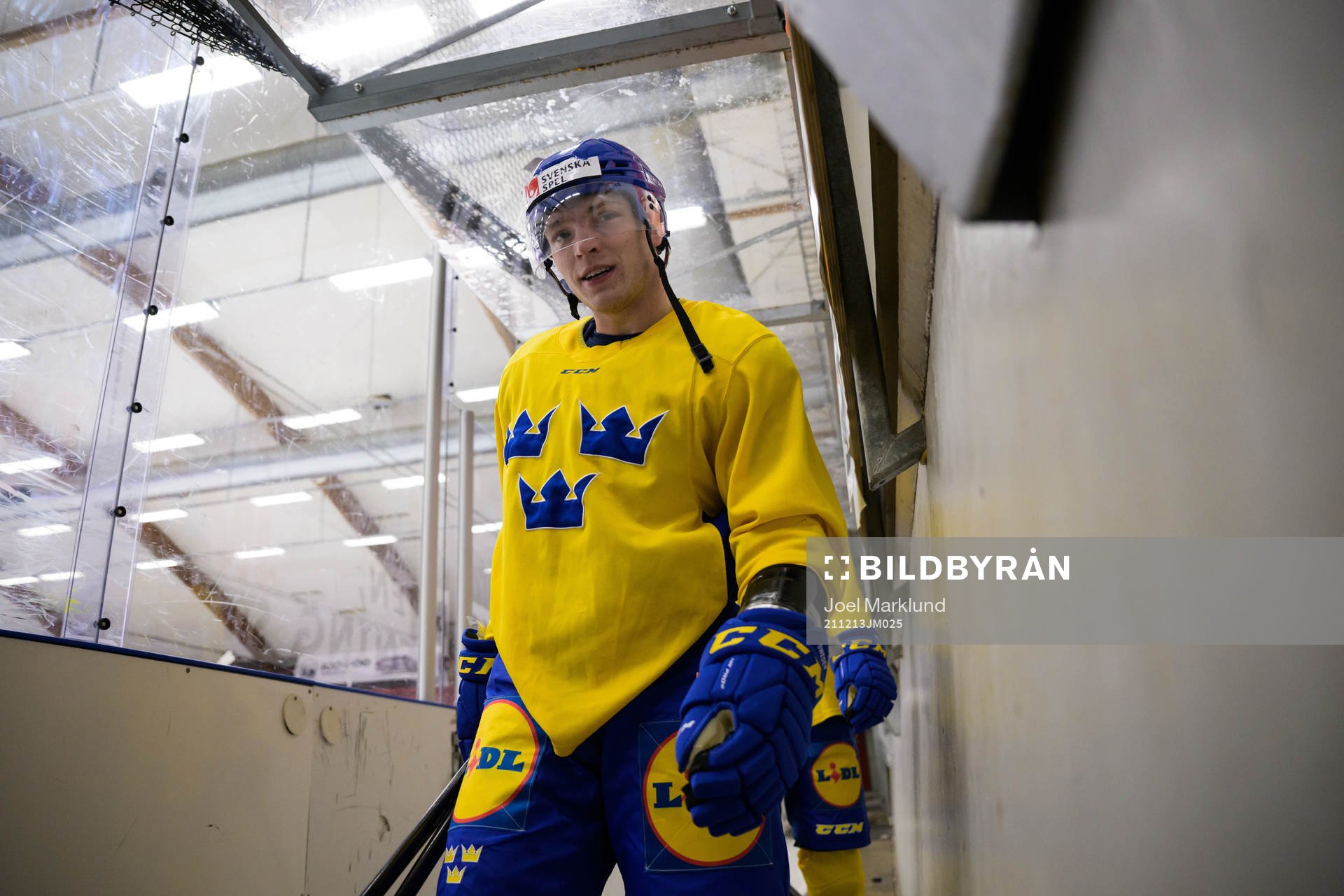 Zion Nybeck of the Swedish under-20 national ice hockey team