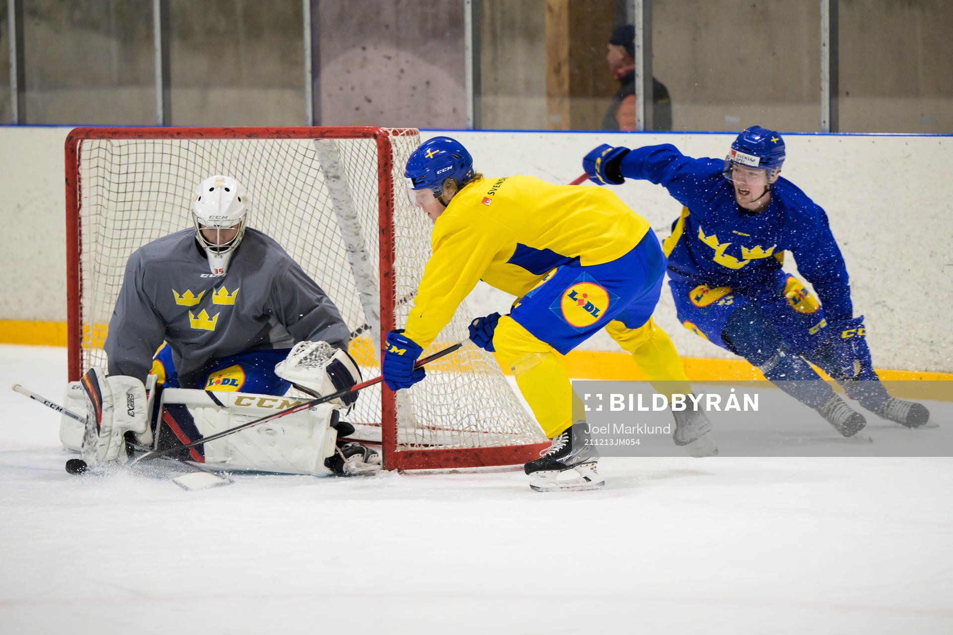 Goaltender Carl Lindbom, Åke Stakkestad and Anton Olsson