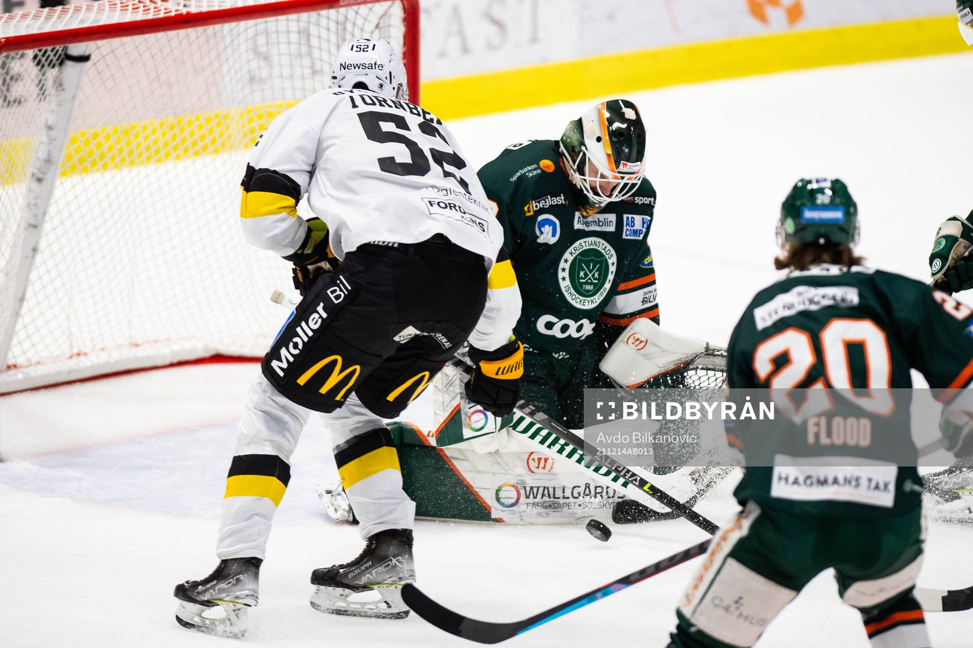 Kristianstads målvakt Olof Lindbom  och Västerås August