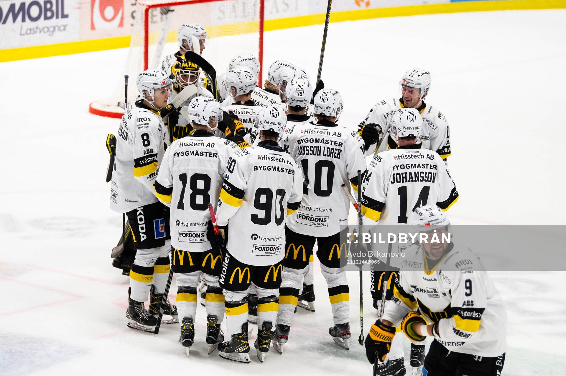 Västerås spelare jublar