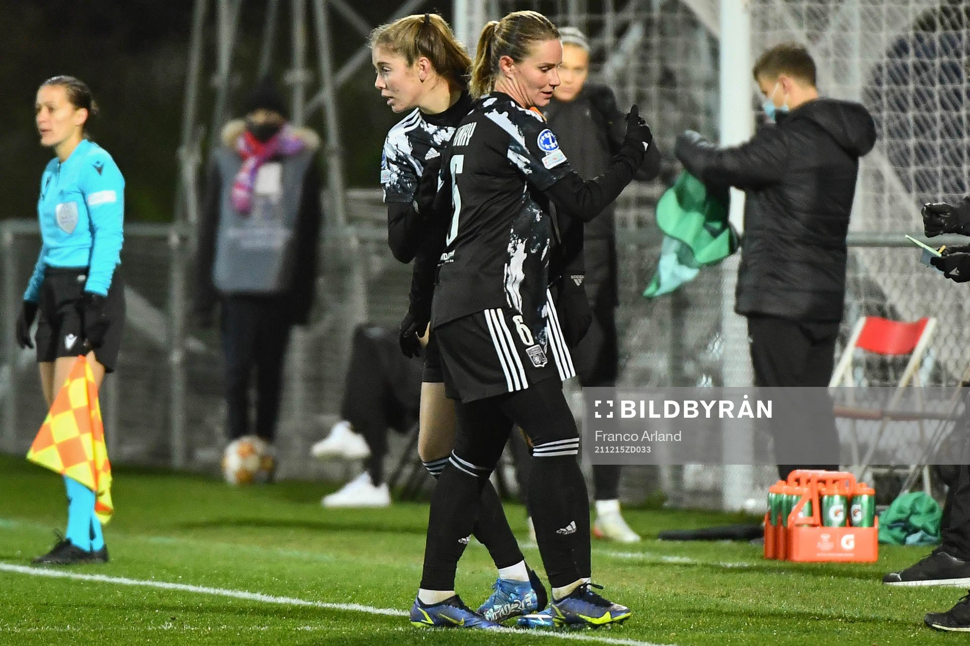 Amandine HENRY of Lyon during the UEFA Women's Champions League match between Lyon and Häcken on December 15, 2021 in Lyon, France.