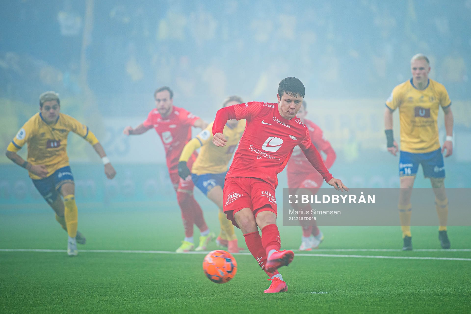 Mathias Knutsen Rasmussen of Brann misses a chance to score