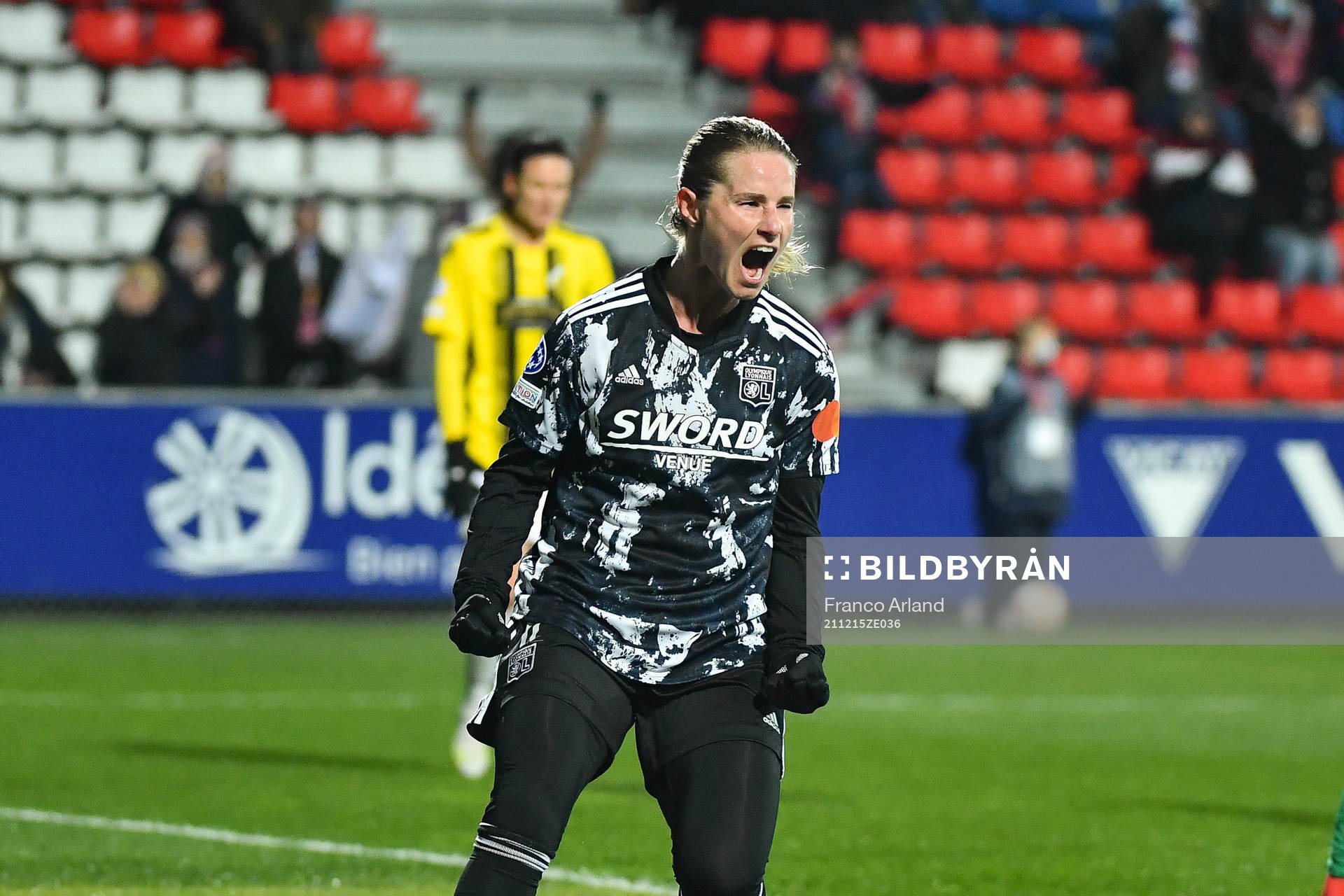 Amandine HENRY of Lyon