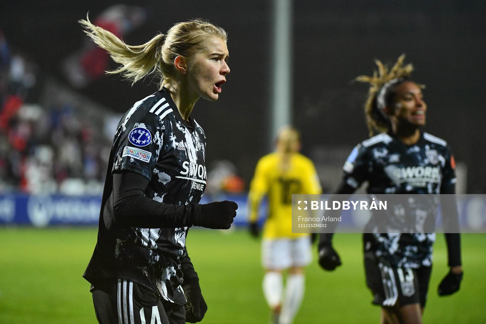 Ada HEGERBERG of Lyon celebrates