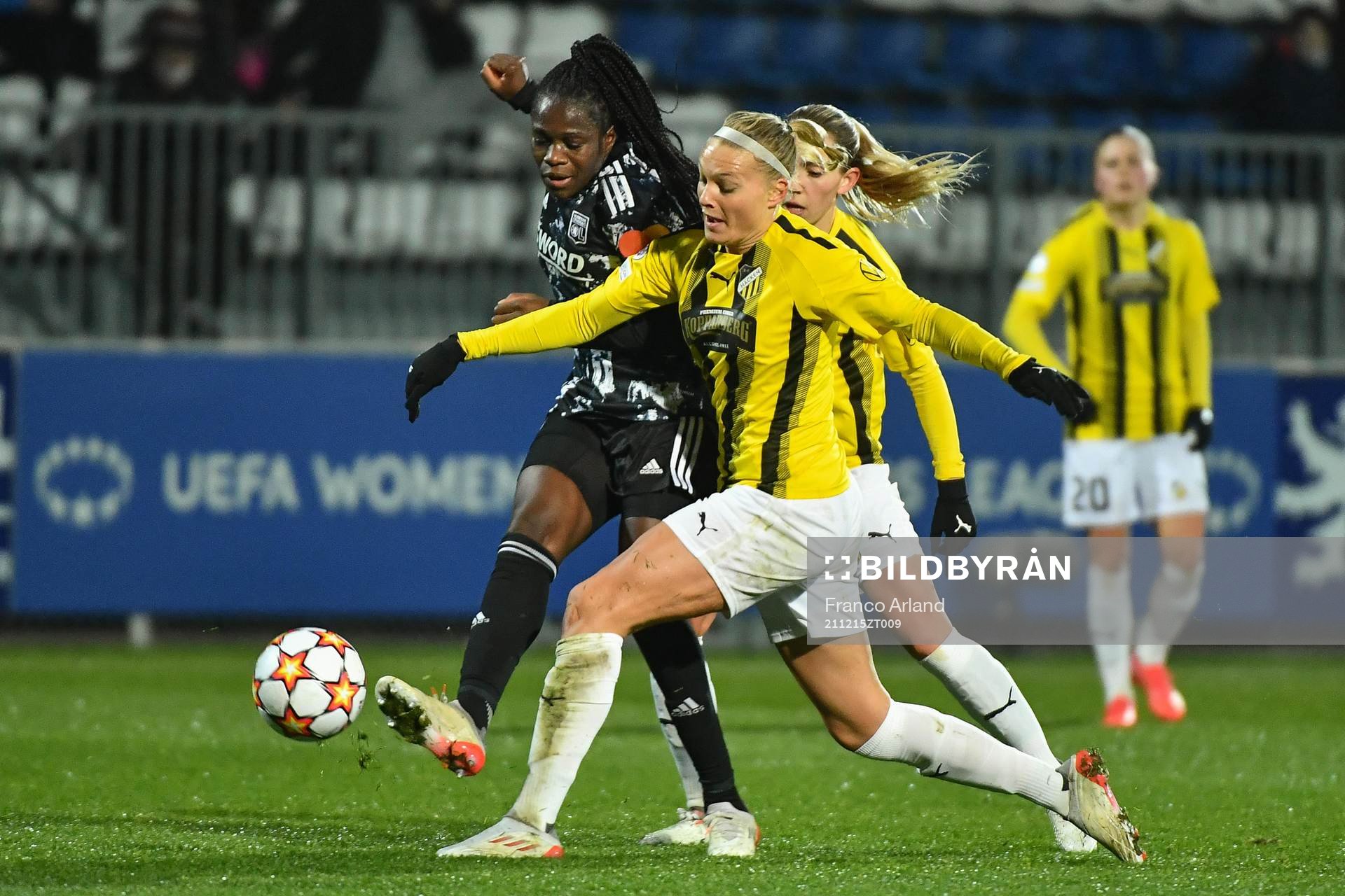 Stine LARSEN of Häcken